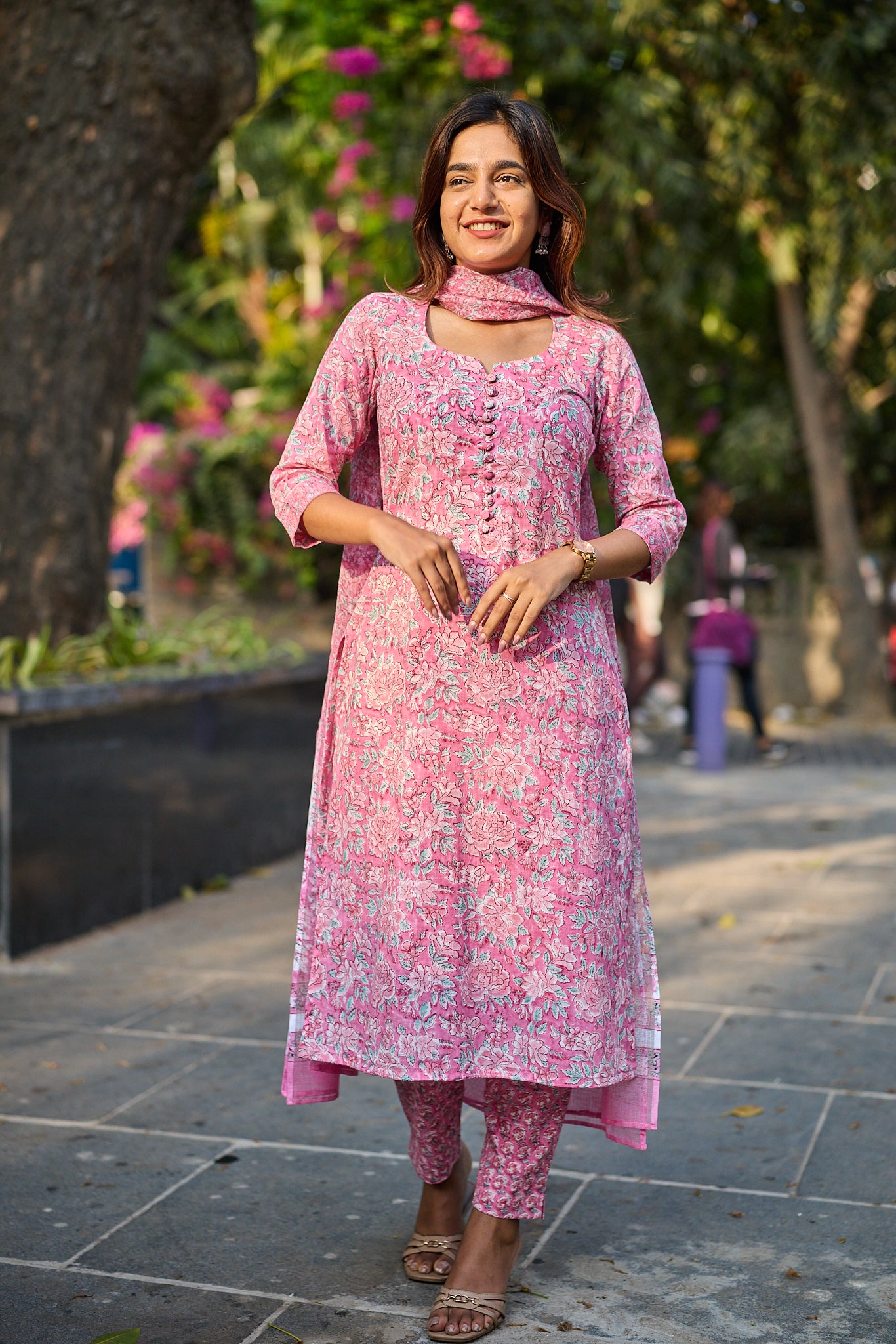 Rose Meadow with White Floral Print Cotton Salwar Suit with Kota Dupatta