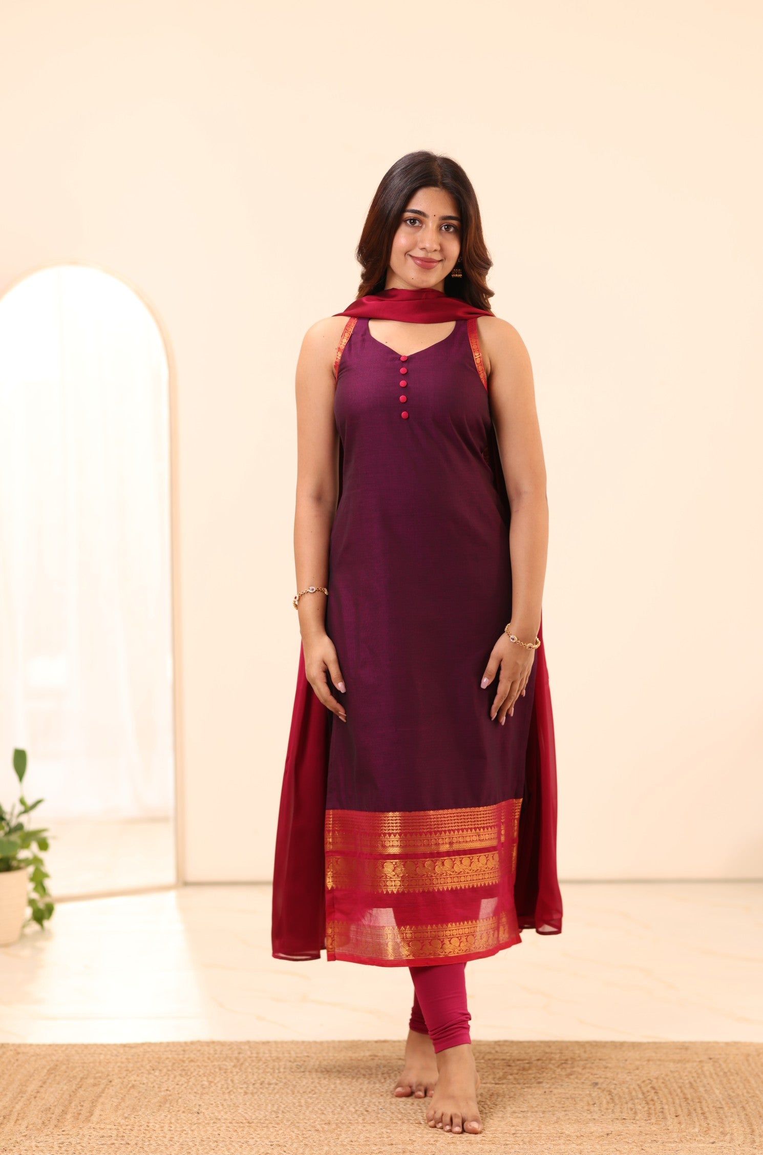 Wine Purple with Megenta Zari Border Chettinad Cotton Top and Dupatta