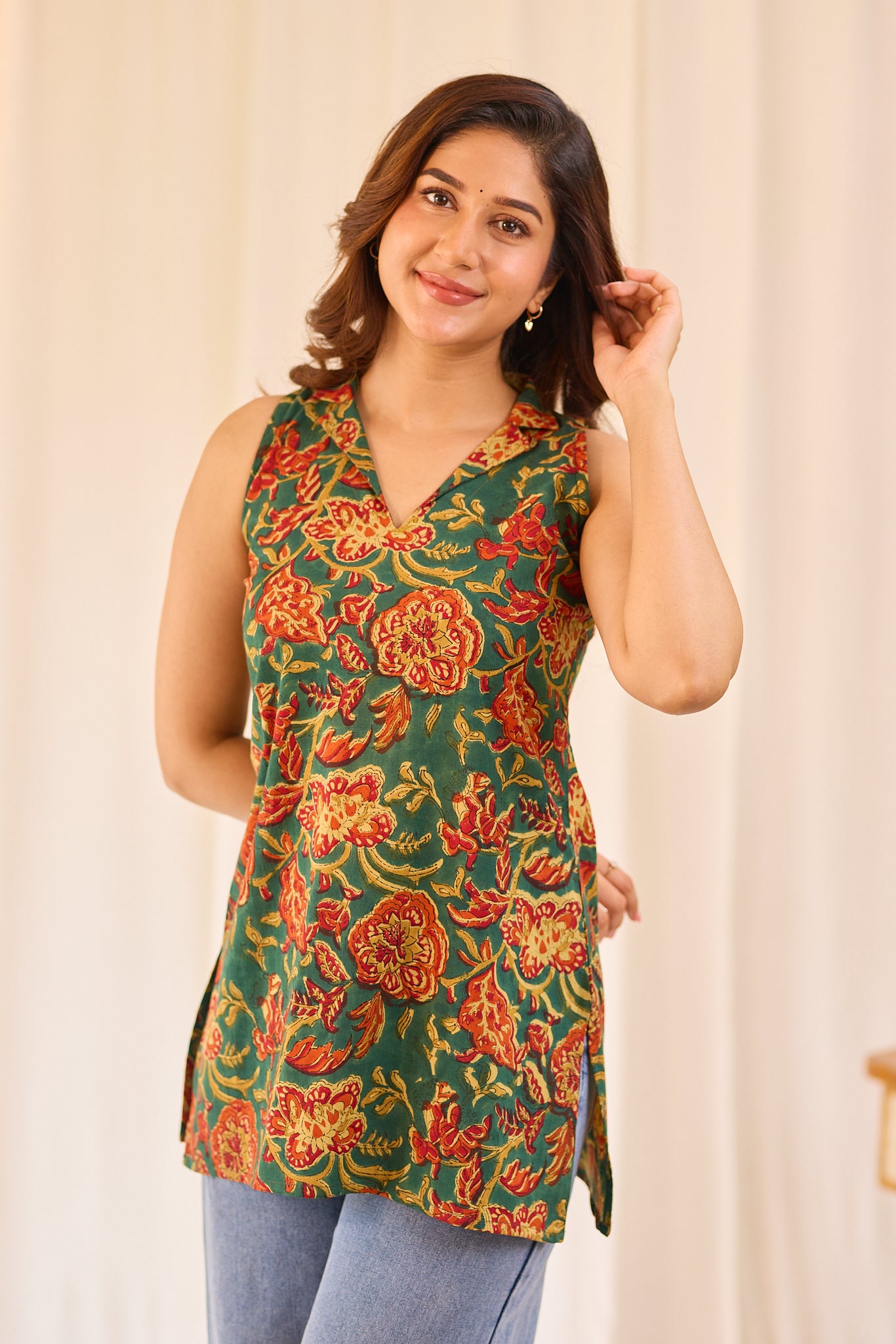 Floral Dark Green printed Sleeveless Short Kurti