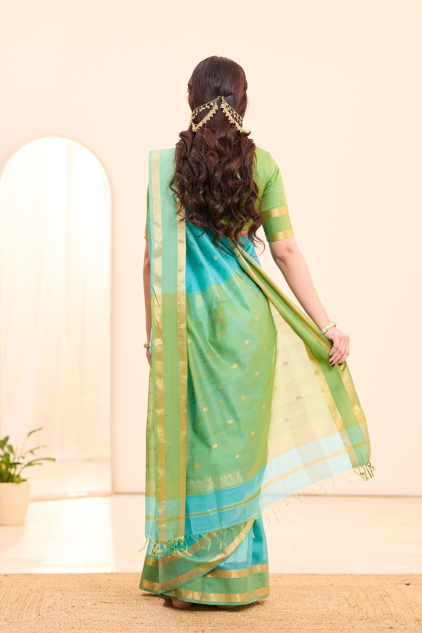 Tropical Aqua Maheshwari Silk Cotton Saree