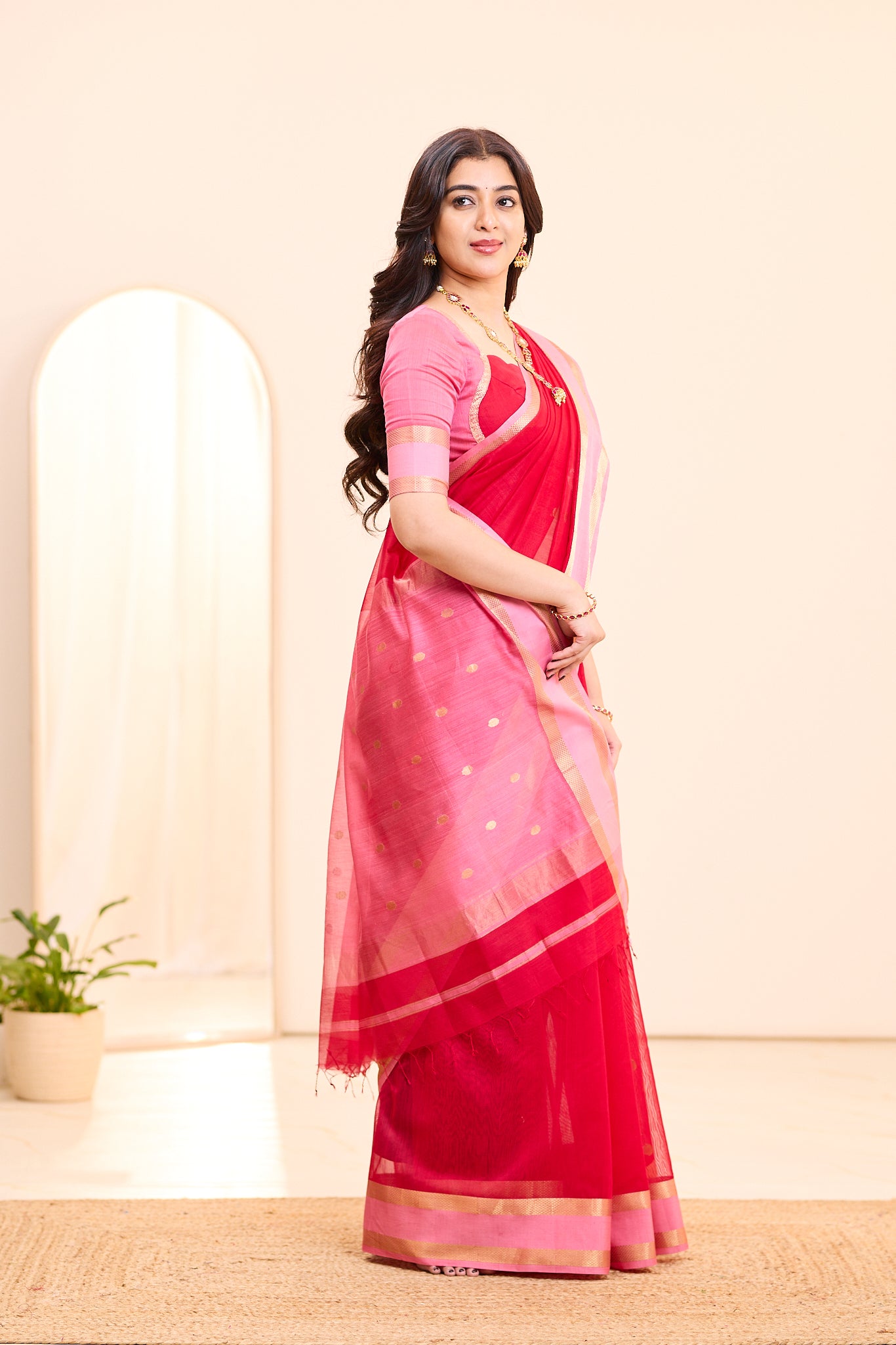 Rosewood Red Maheshwari Silk Cotton Saree