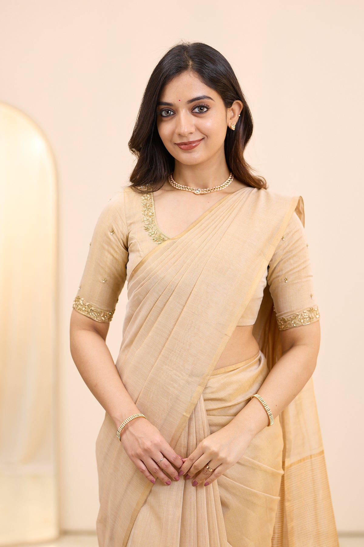 Champagne Glow Maheshwari Tissue Silk Cotton Saree