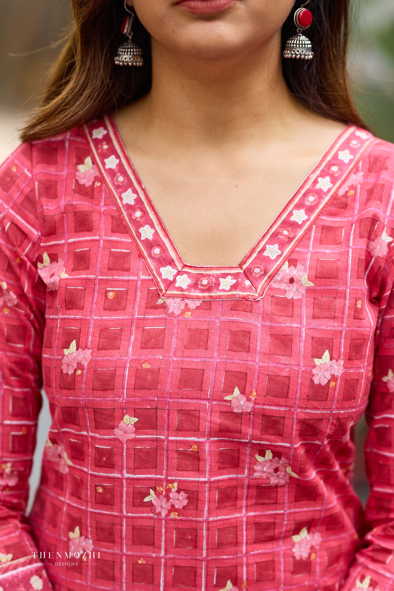 Deep Rose Red Pink Kurta with White Grid Checks and Floral Motifs
