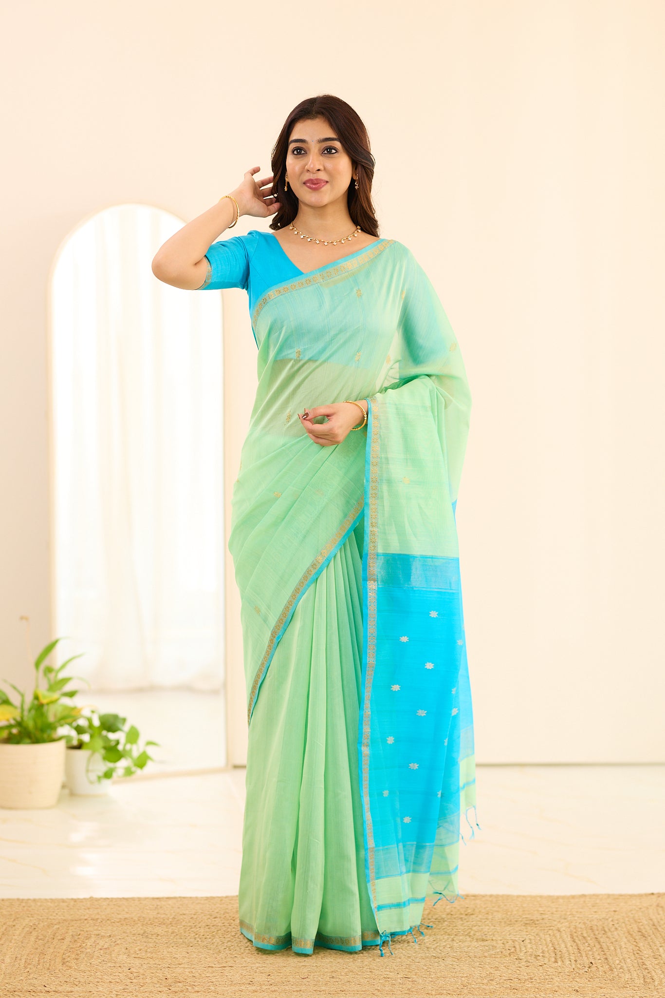 Ethnic Pastel Mint Green Maheshwari Silk Cotton Handloom Saree