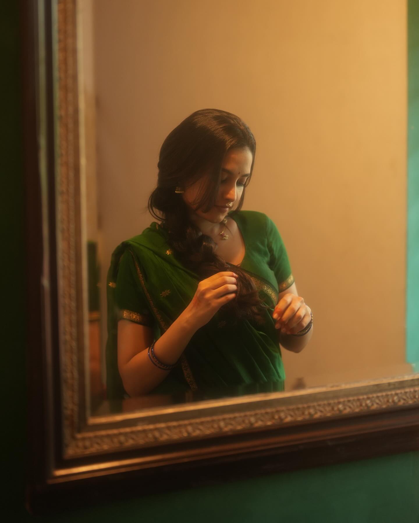 Priyanka Mohan's Peacock Green Ethnic Maheshwari Silk Cotton Handloom Saree
