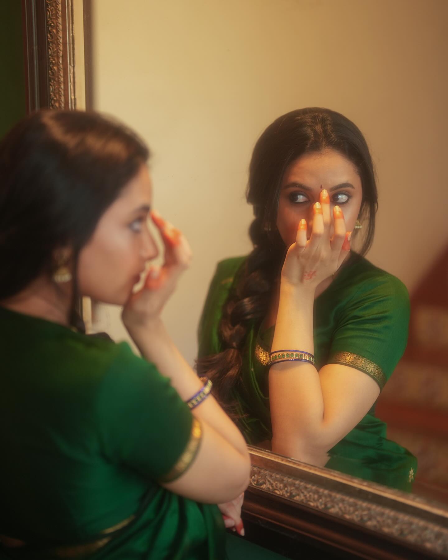 Priyanka Mohan's Peacock Green Ethnic Maheshwari Silk Cotton Handloom Saree