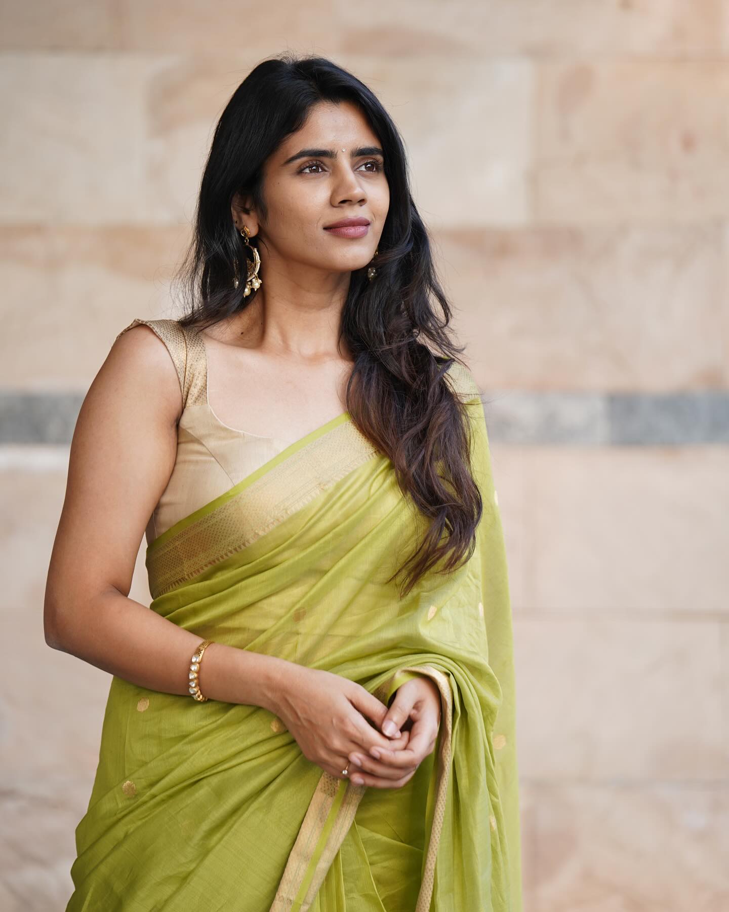 Soundariya Nanjundan Light Green Maheshwari Silk Cotton Handloom Saree