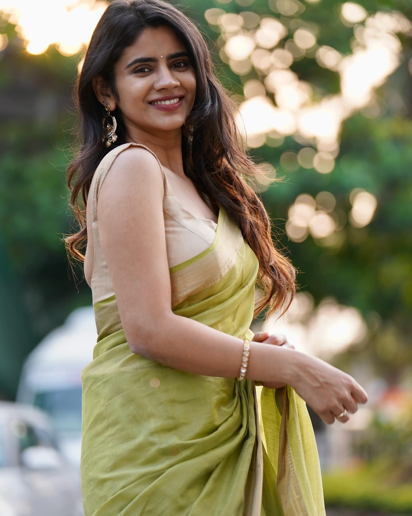 Soundariya Nanjundan Light Green Maheshwari Silk Cotton Handloom Saree