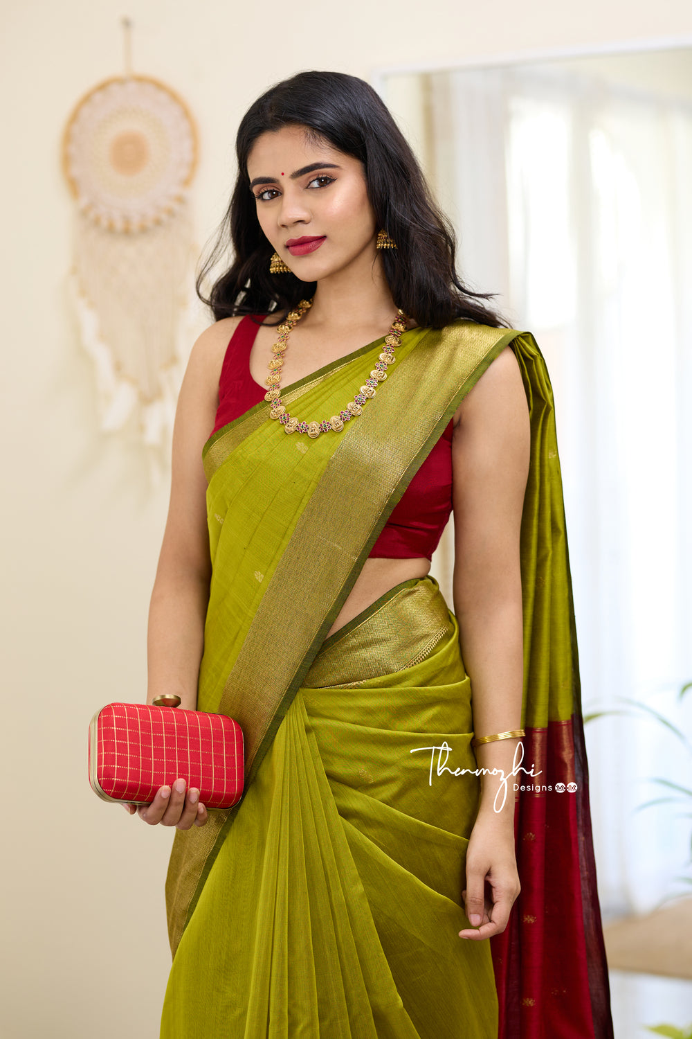 Olive Green and Red (Big Border)