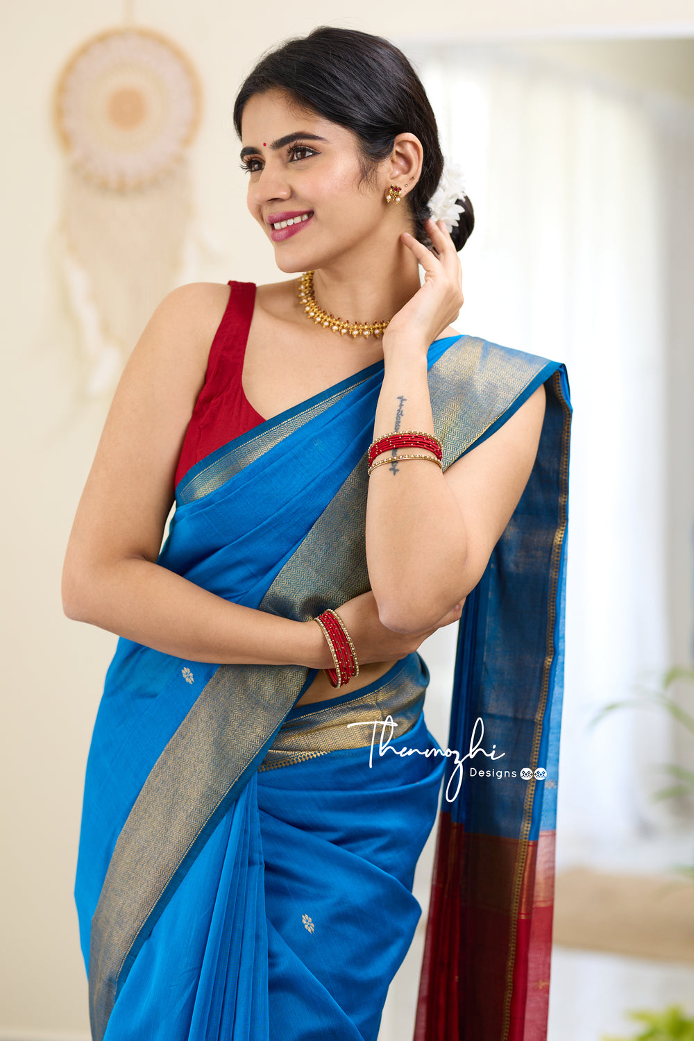 Blue and Red (Big Border) Maheshwari Silk Handloom Cotton Saree