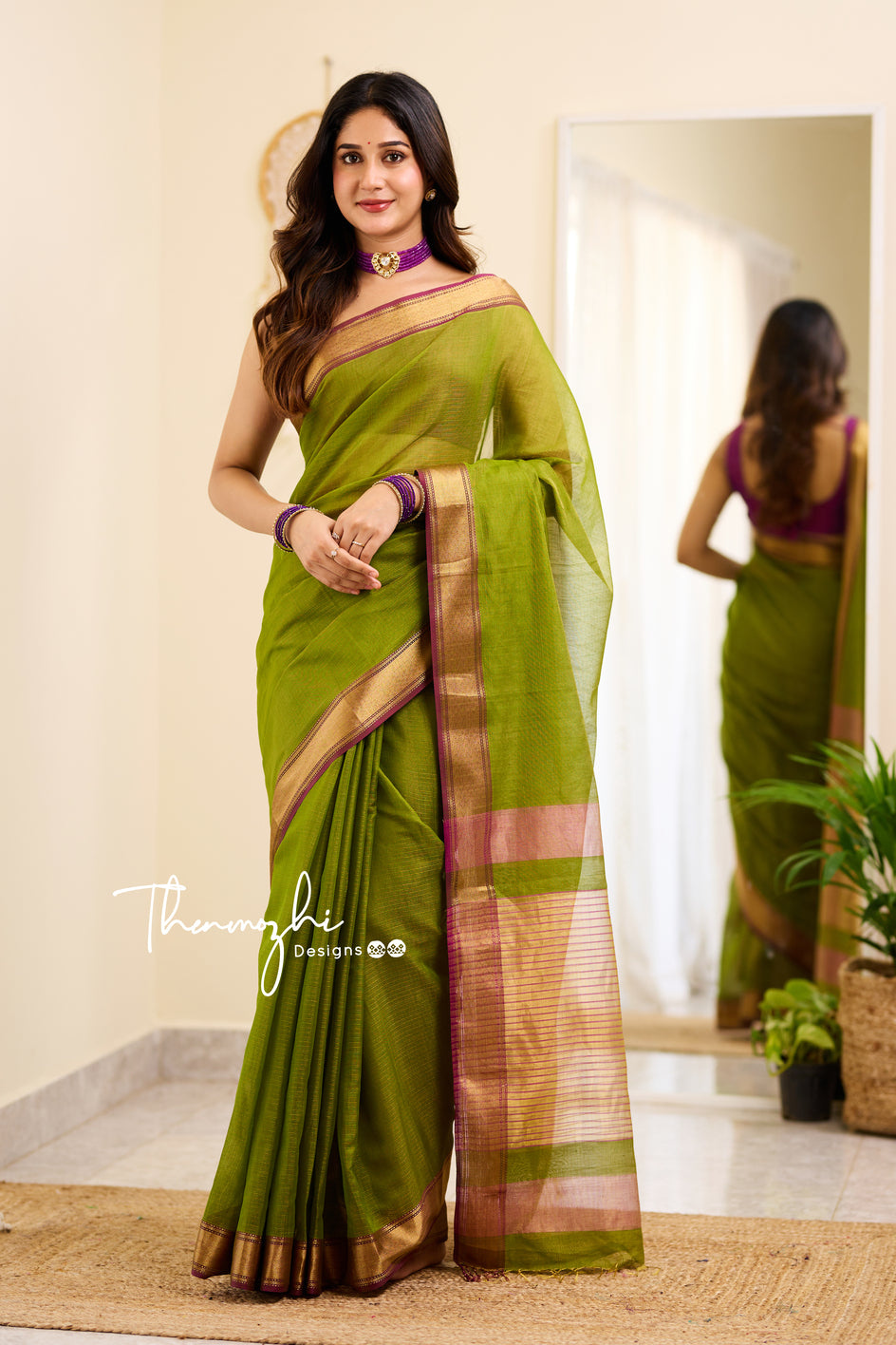 Hridaya Green - Green Maheshwari Tissue Silk Handloom Cotton Saree