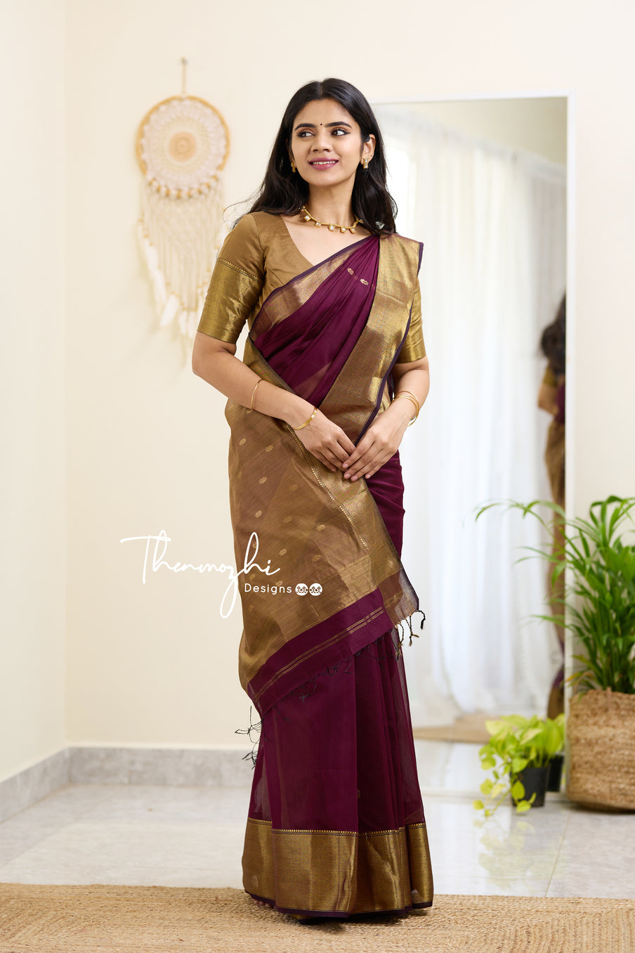 Wine and Beige (Big Border) Maheshwari Silk Cotton Handloom Saree