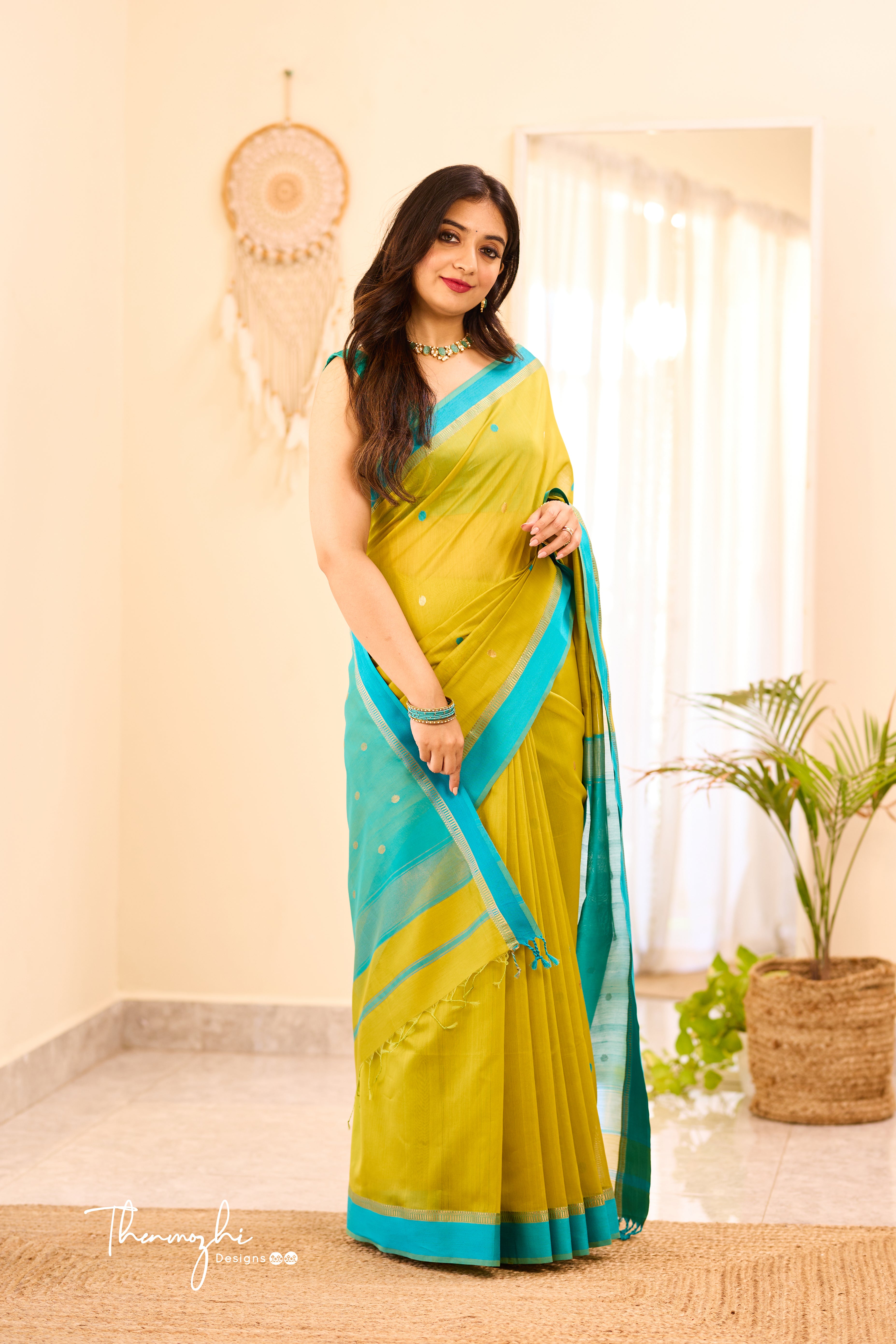 Bronze Yellow Maheshwari Silk Cotton Handloom Saree