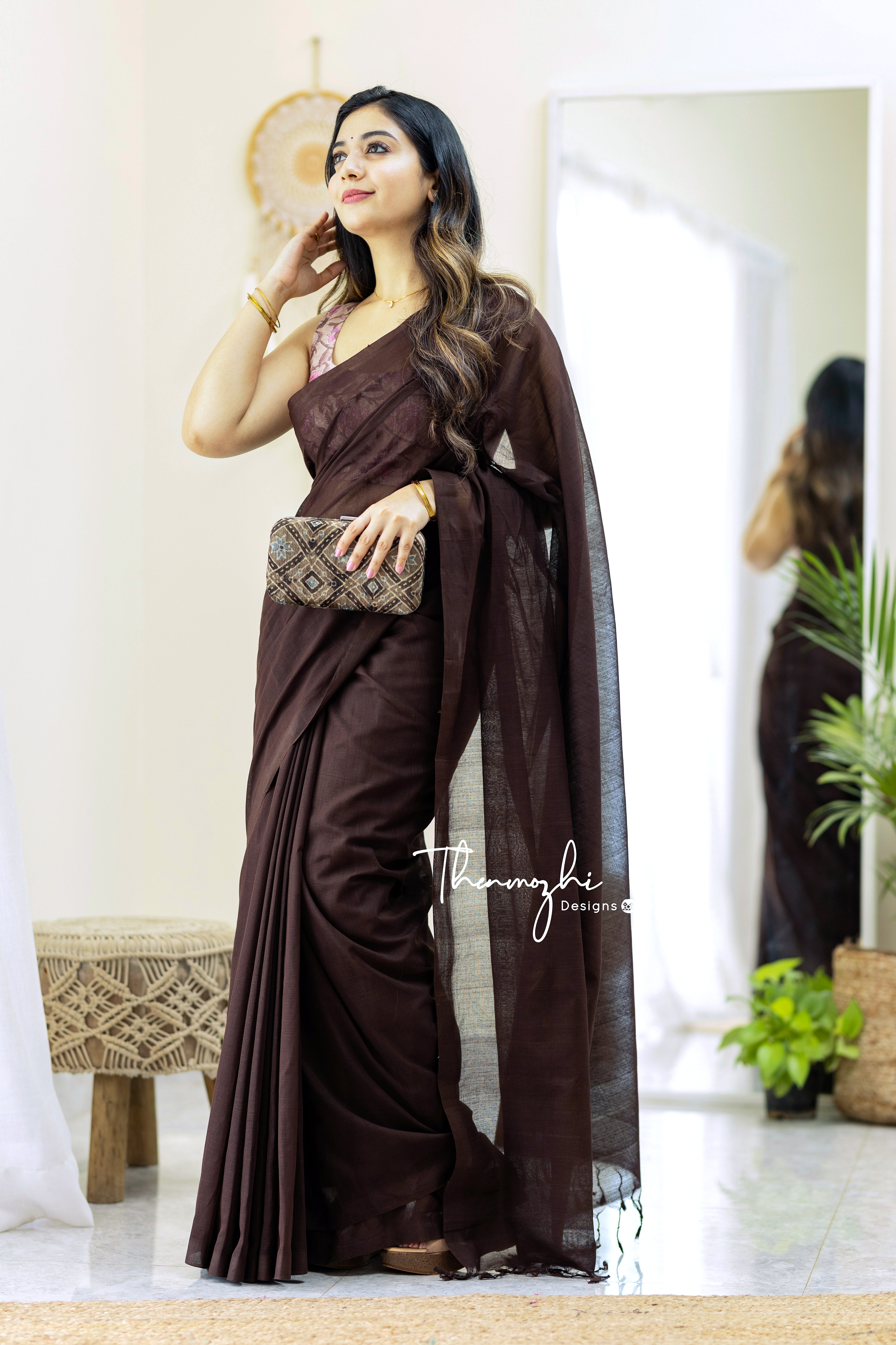 Ananthika (Brown)