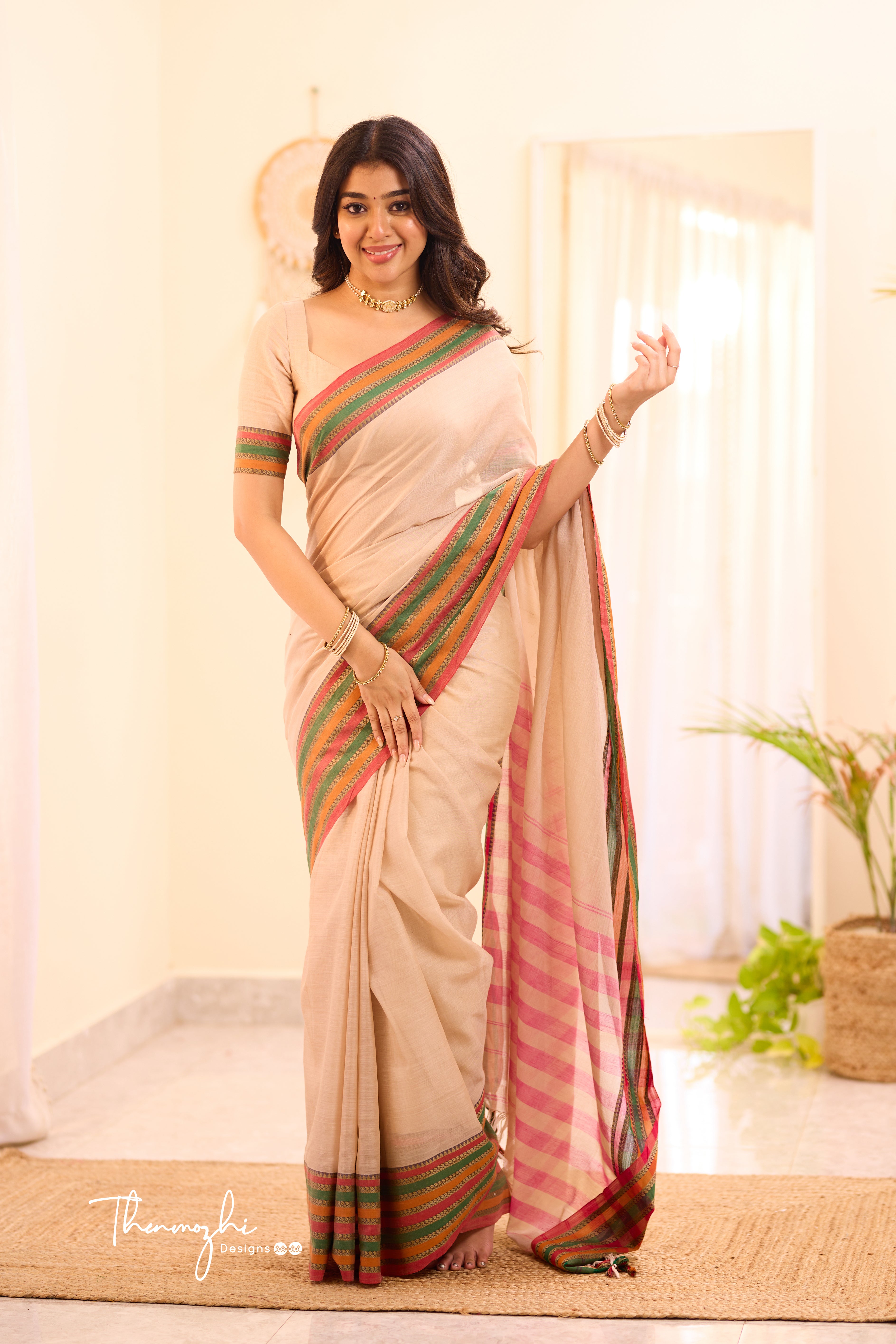 Half white Narayanpet Big Border Saree