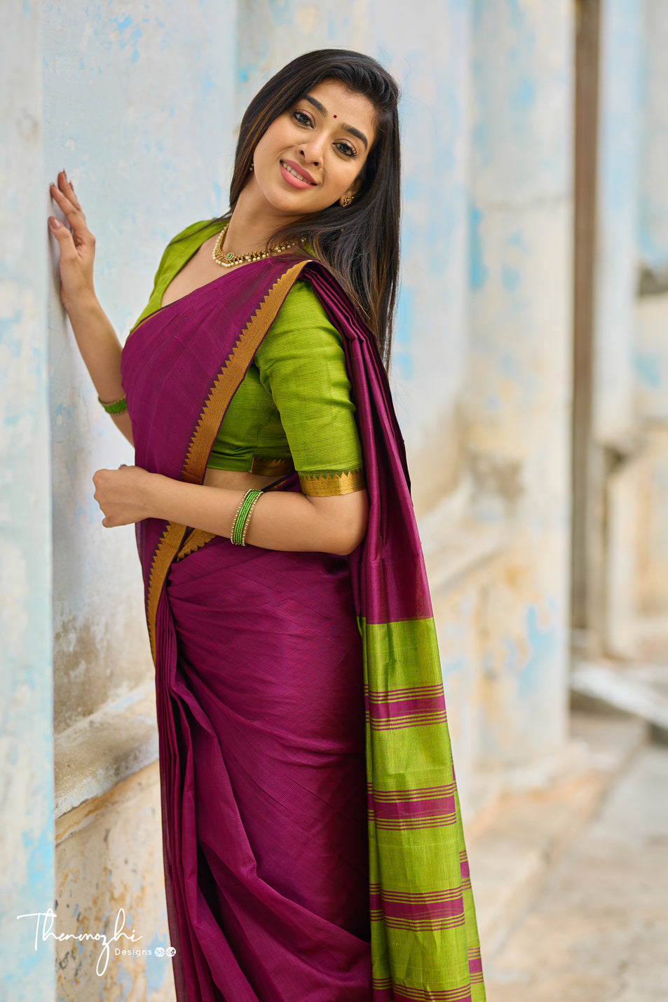 Magenta and Green Handwoven Mangalagiri Semi Silk Cotton Saree