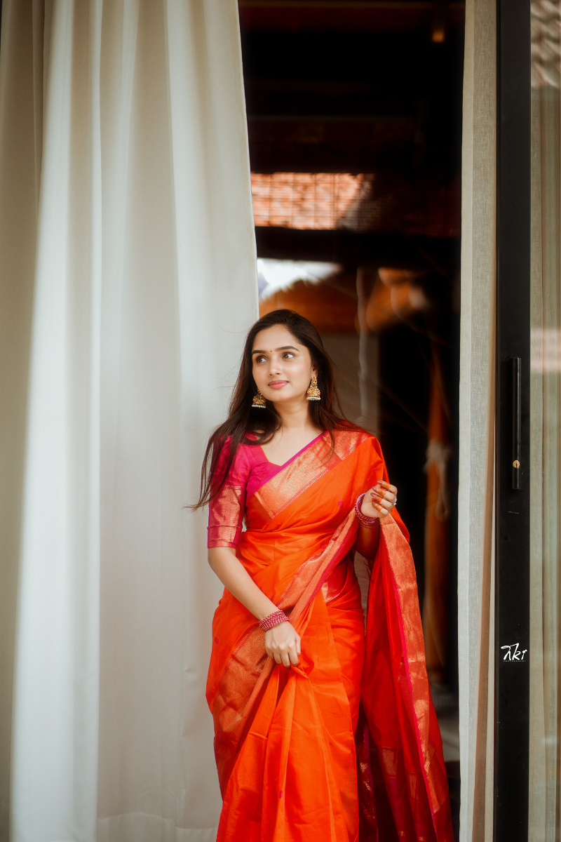 Prathyusha Orange with Pink (Big Border) Maheshwari Silk Handloom Cotton Saree