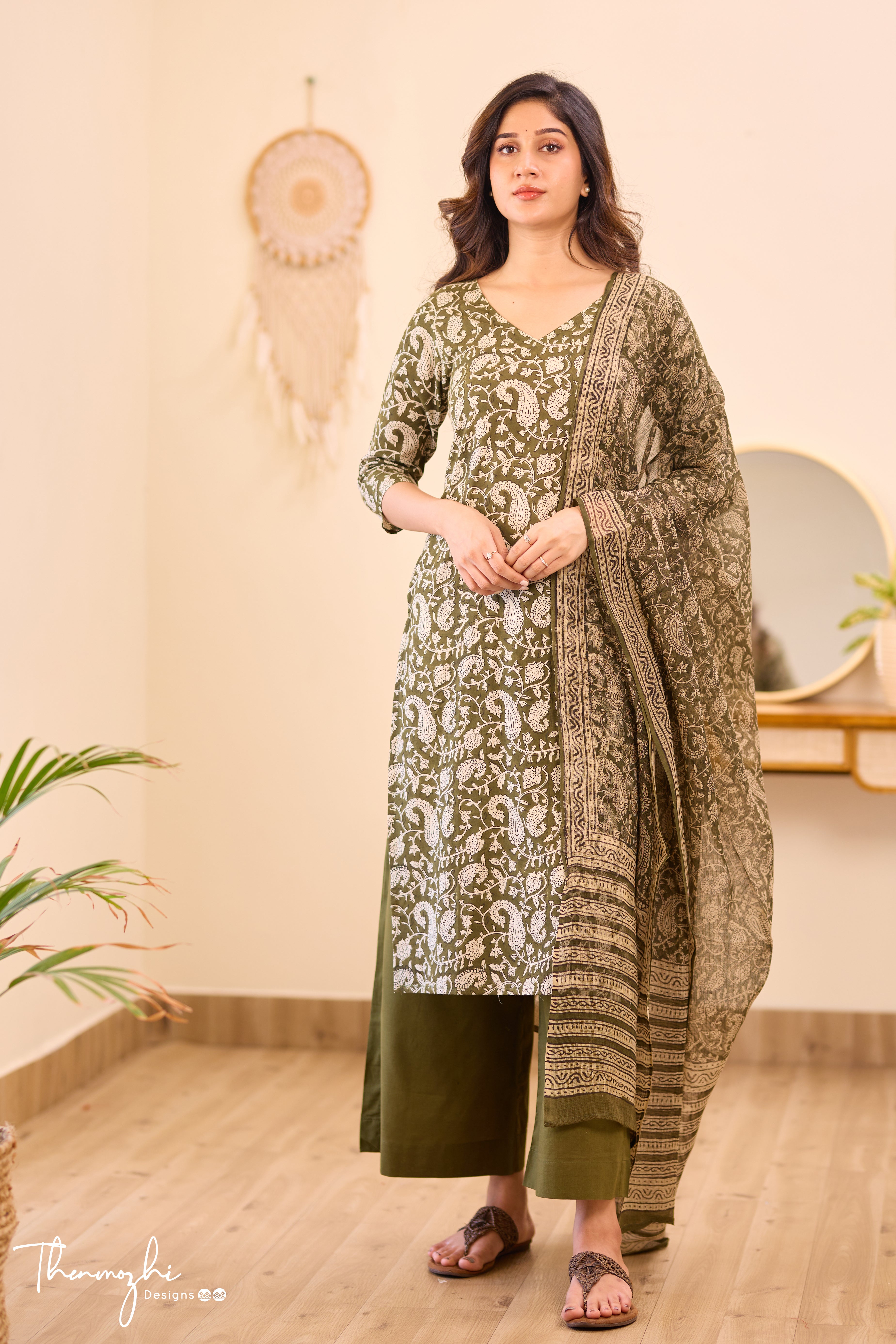 Olive Green Floral - Green Cotton Suit Set With Kota Dupatta