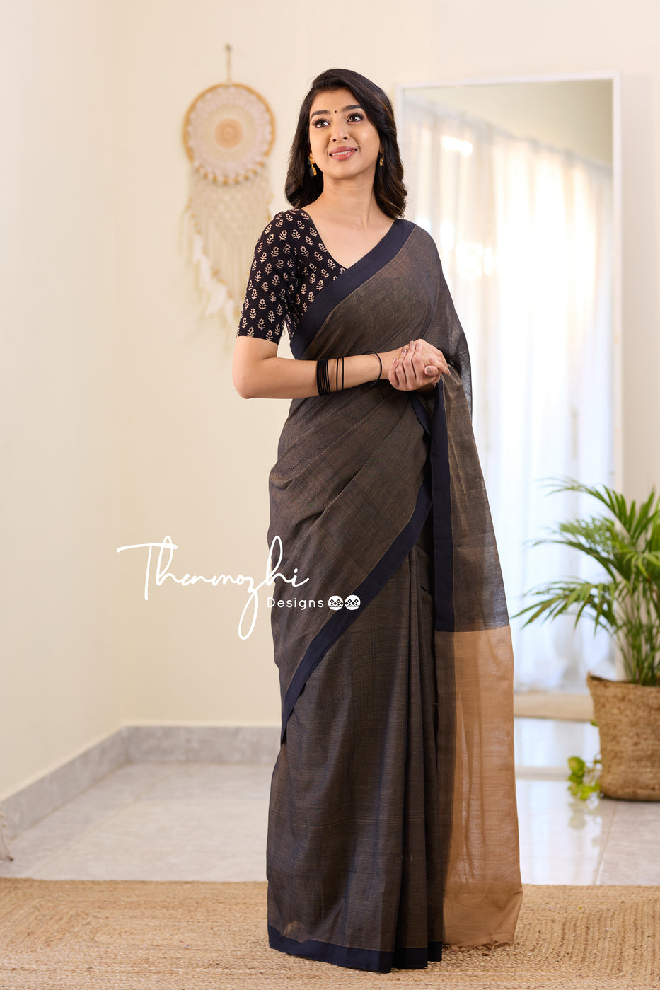 Chocolate Oreo - Black Mangalagiri Plain Cotton Saree