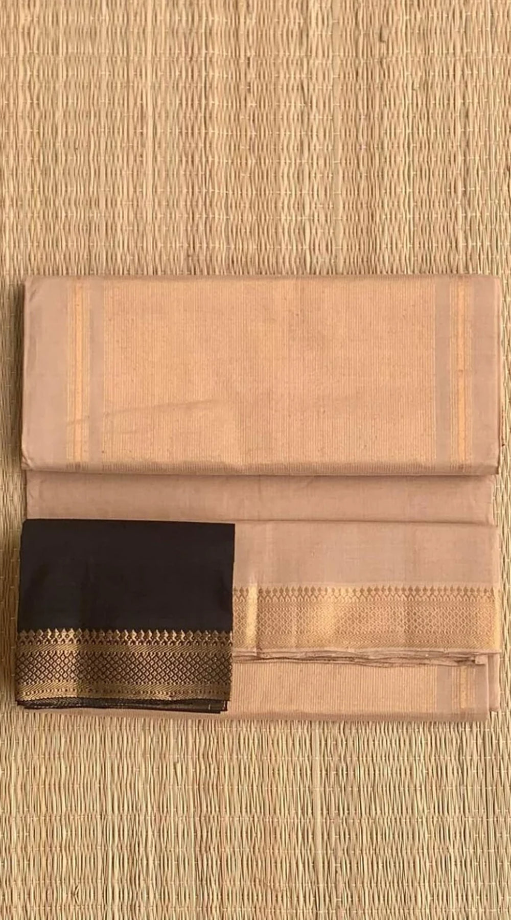 Beige & Black DD - Mangalagiri Cotton Saree with Zari Border