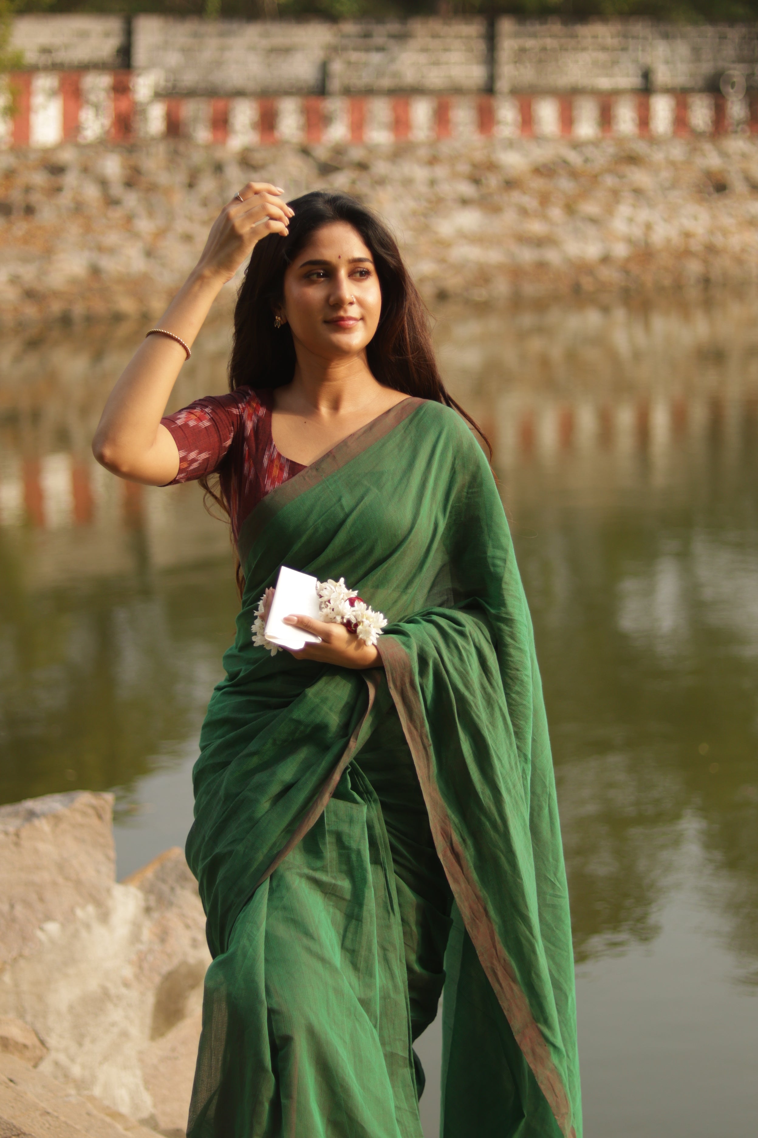 Green Tulips - Green Mangalagiri Plain Cotton Saree