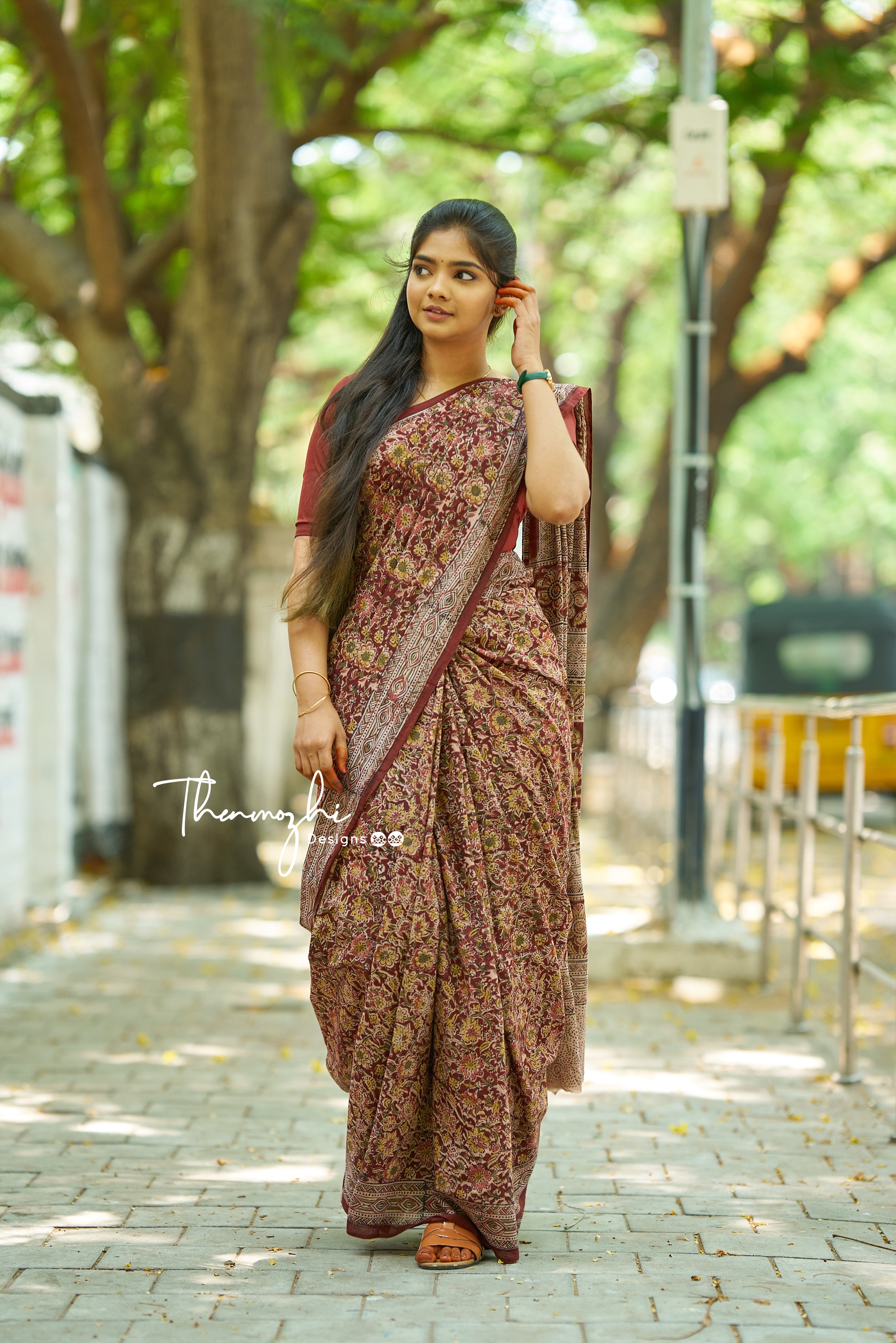 Hello Summer (Maroon)