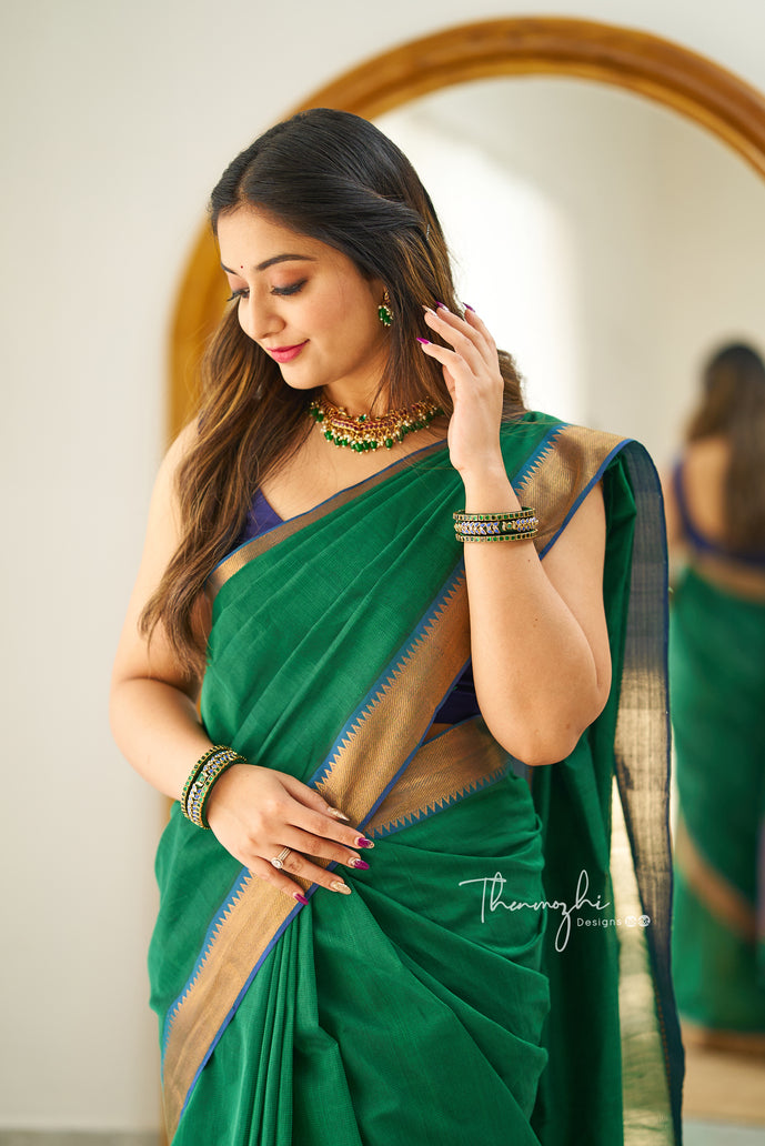 Green (Zari Border) - Mangalagiri Cotton Saree with Zari Border