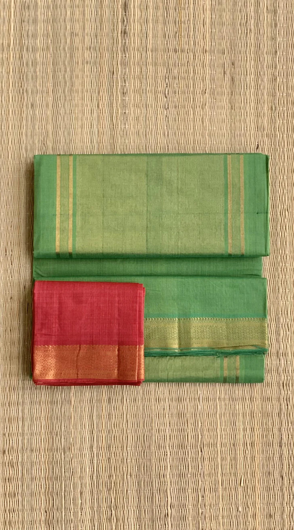 Fern Green & Deep Caramine