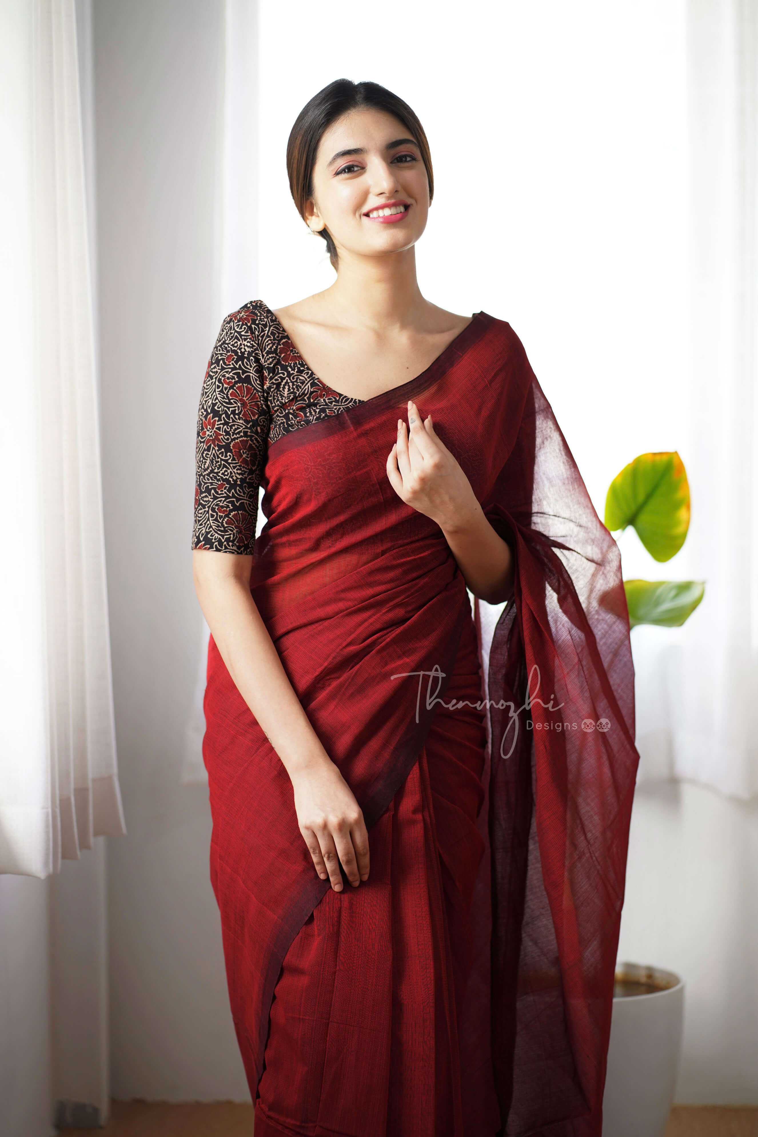 Dahlia - Red Mangalagiri Plain Cotton Saree