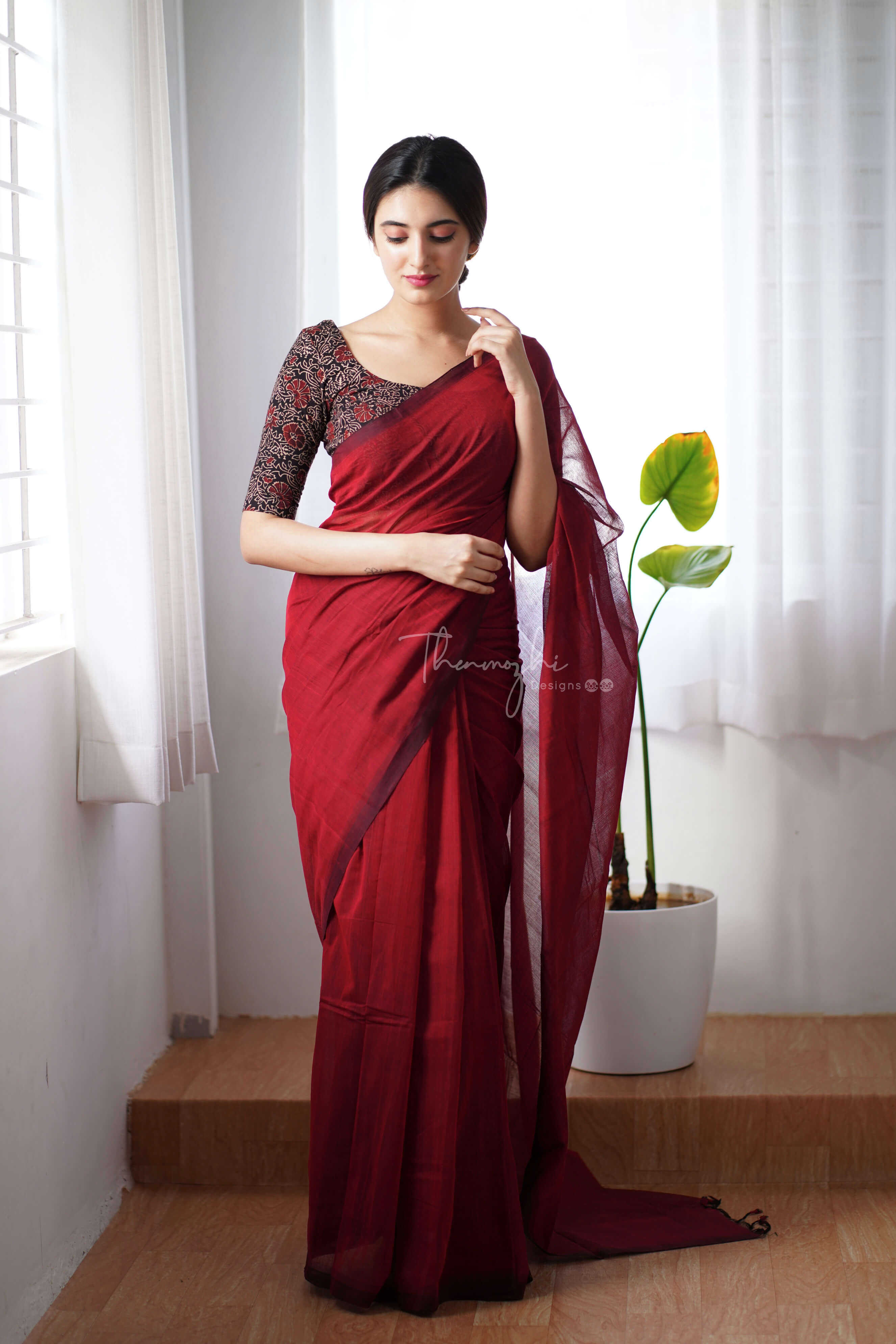 Dahlia - Red Mangalagiri Plain Cotton Saree