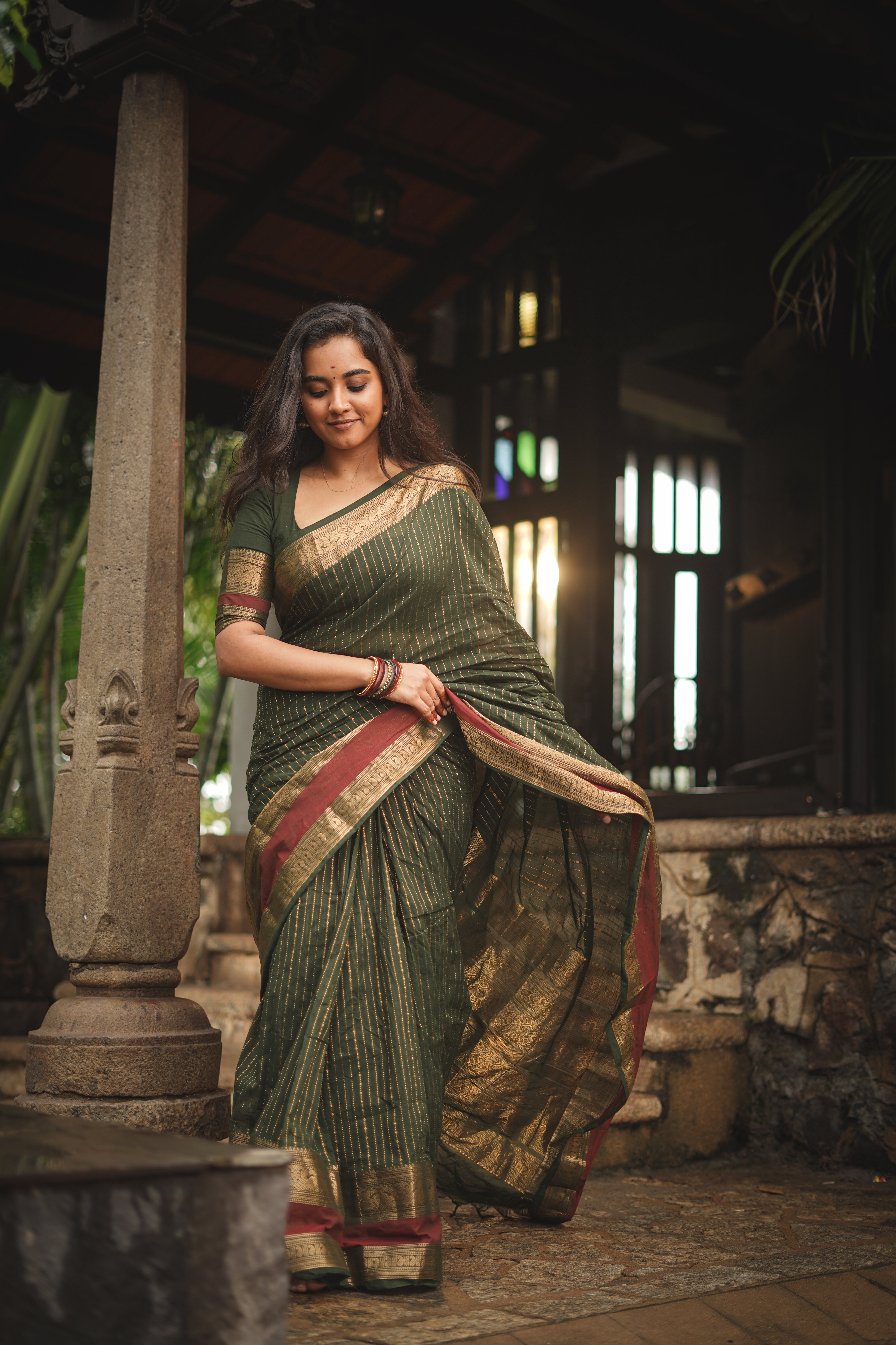 Maanasi Bottle Green and Maroon Border Chettinad Cotton Saree