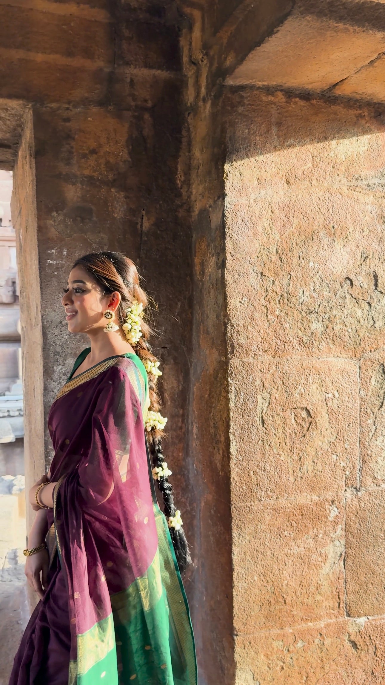 Luthuf Dark Wine Maheshwari Silk Cotton Handloom Saree