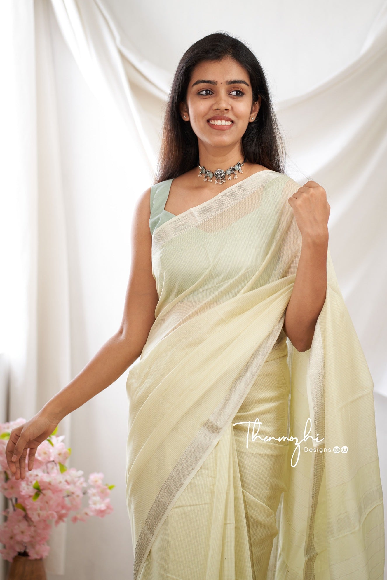 Green Delight Maheshwari Silk Handloom Cotton Saree