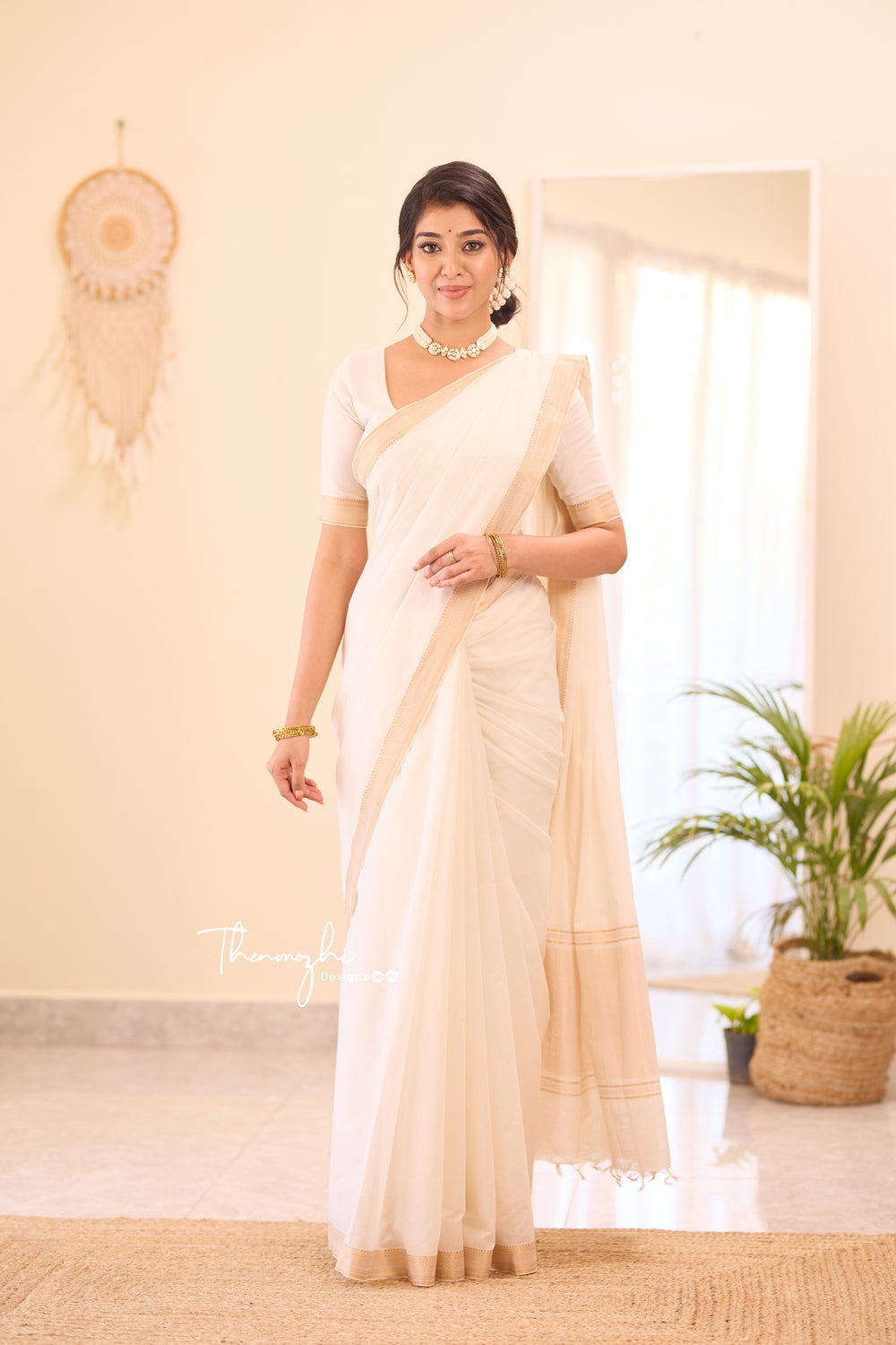 White Mangalagiri Cotton Saree Nizam Border