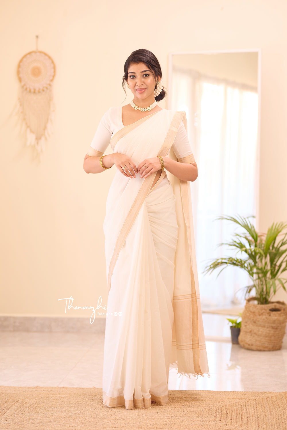 White Mangalagiri Cotton Saree Nizam Border