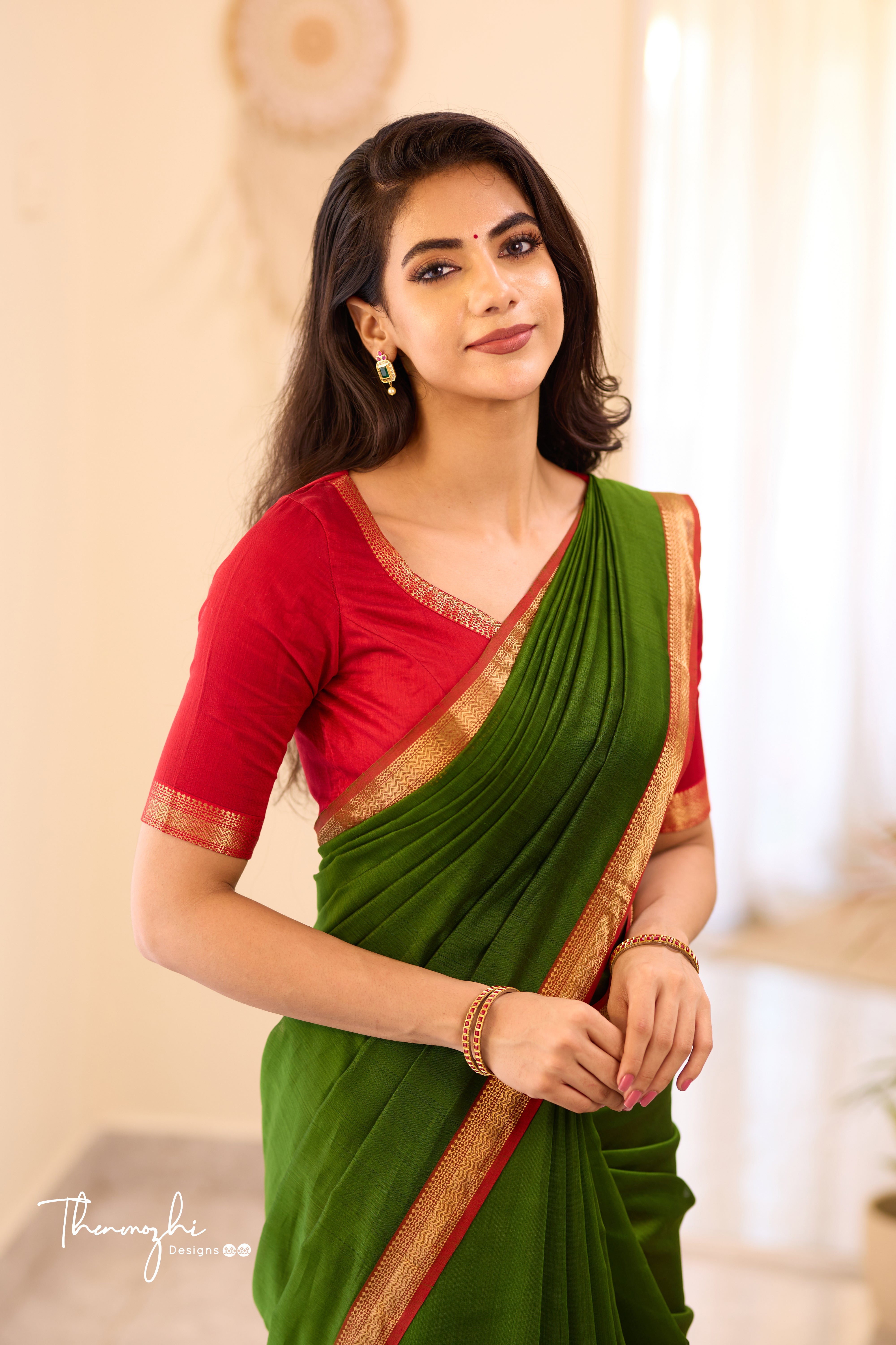 Green Maheshwari Silk Cotton with Red Small Border