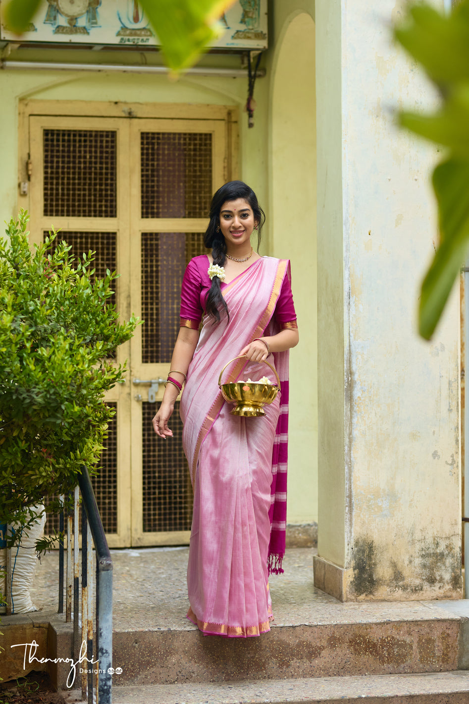 Light Pink and Dark Pink Handwoven Mangalagiri Semi Silk Cotton Saree
