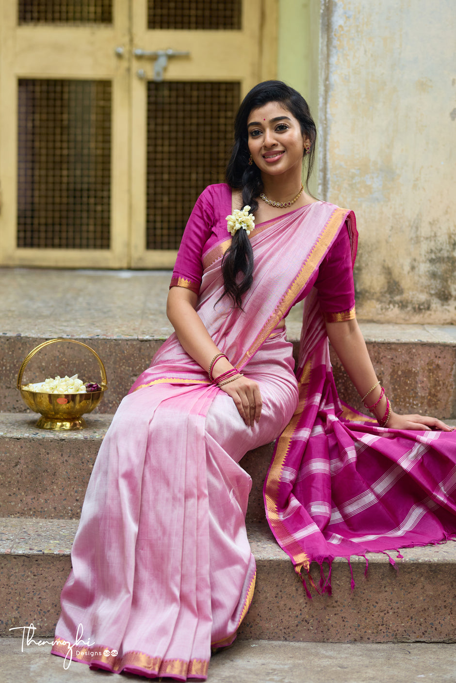 Light Pink and Dark Pink Handwoven Mangalagiri Semi Silk Cotton Saree