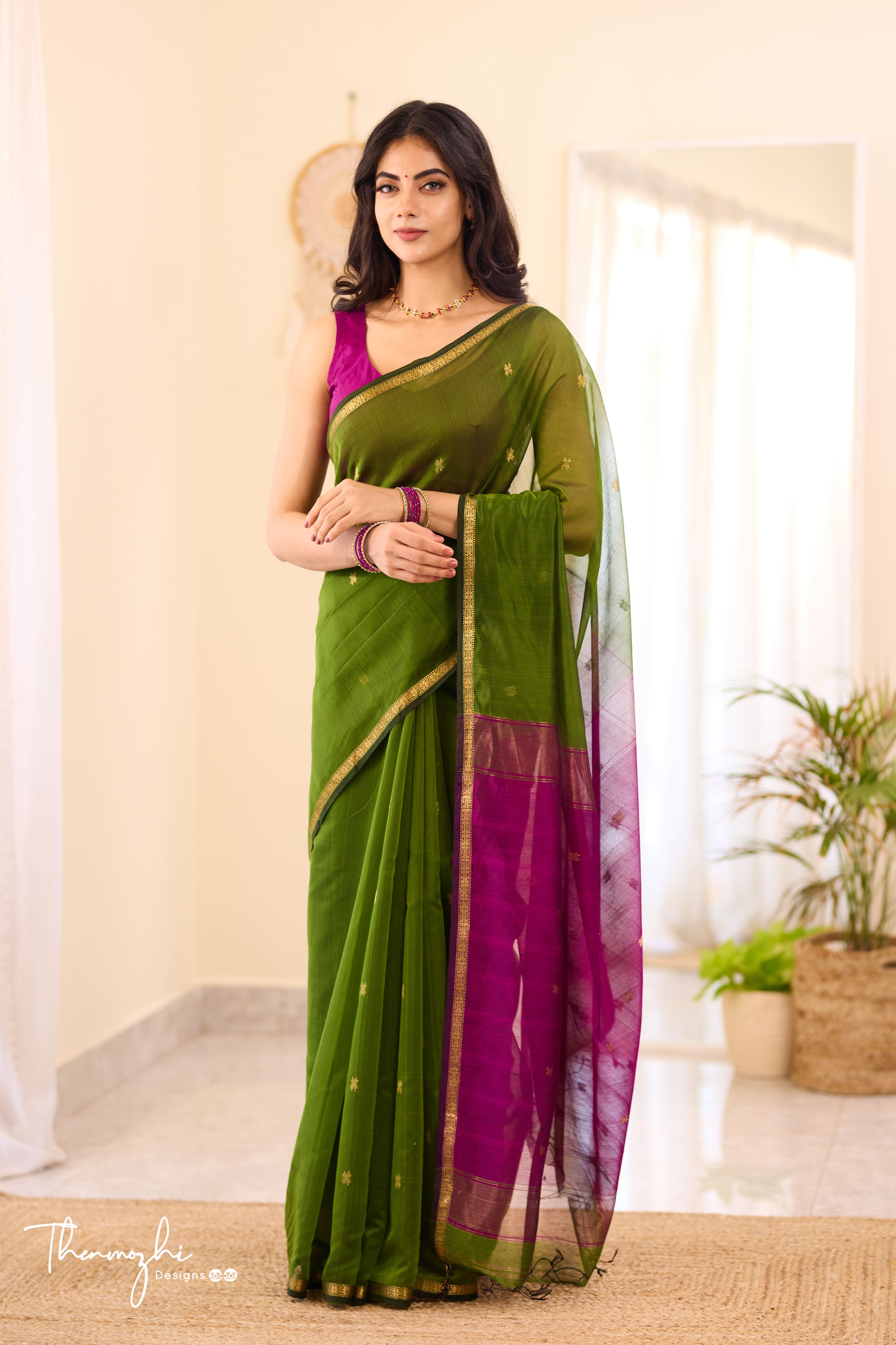 Ethnic Bottle Green Maheshwari Silk Cotton Handloom Saree
