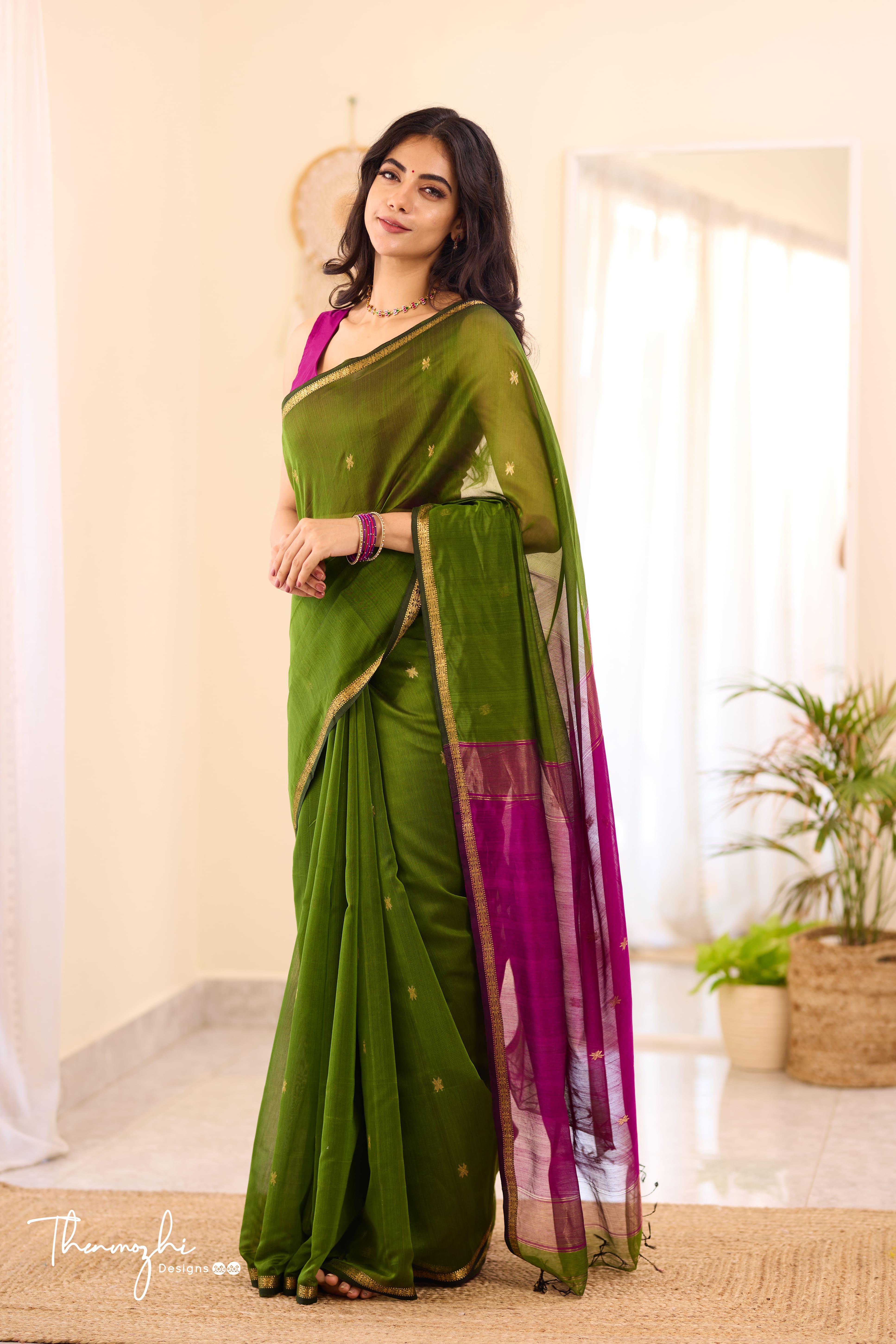 Ethnic Bottle Green Maheshwari Silk Cotton Handloom Saree