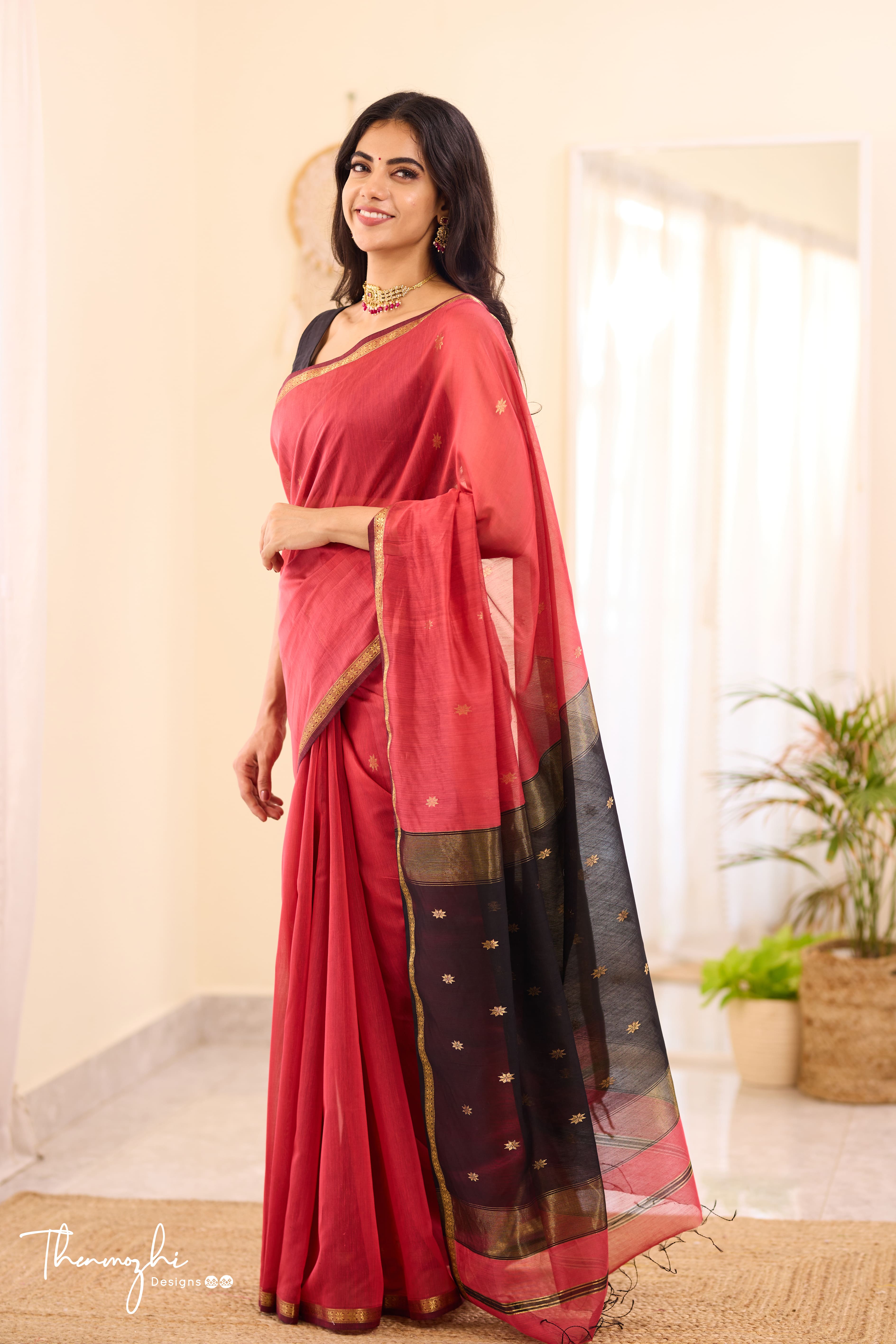 Ethnic Candy Red Maheshwari Silk Cotton Handloom Saree