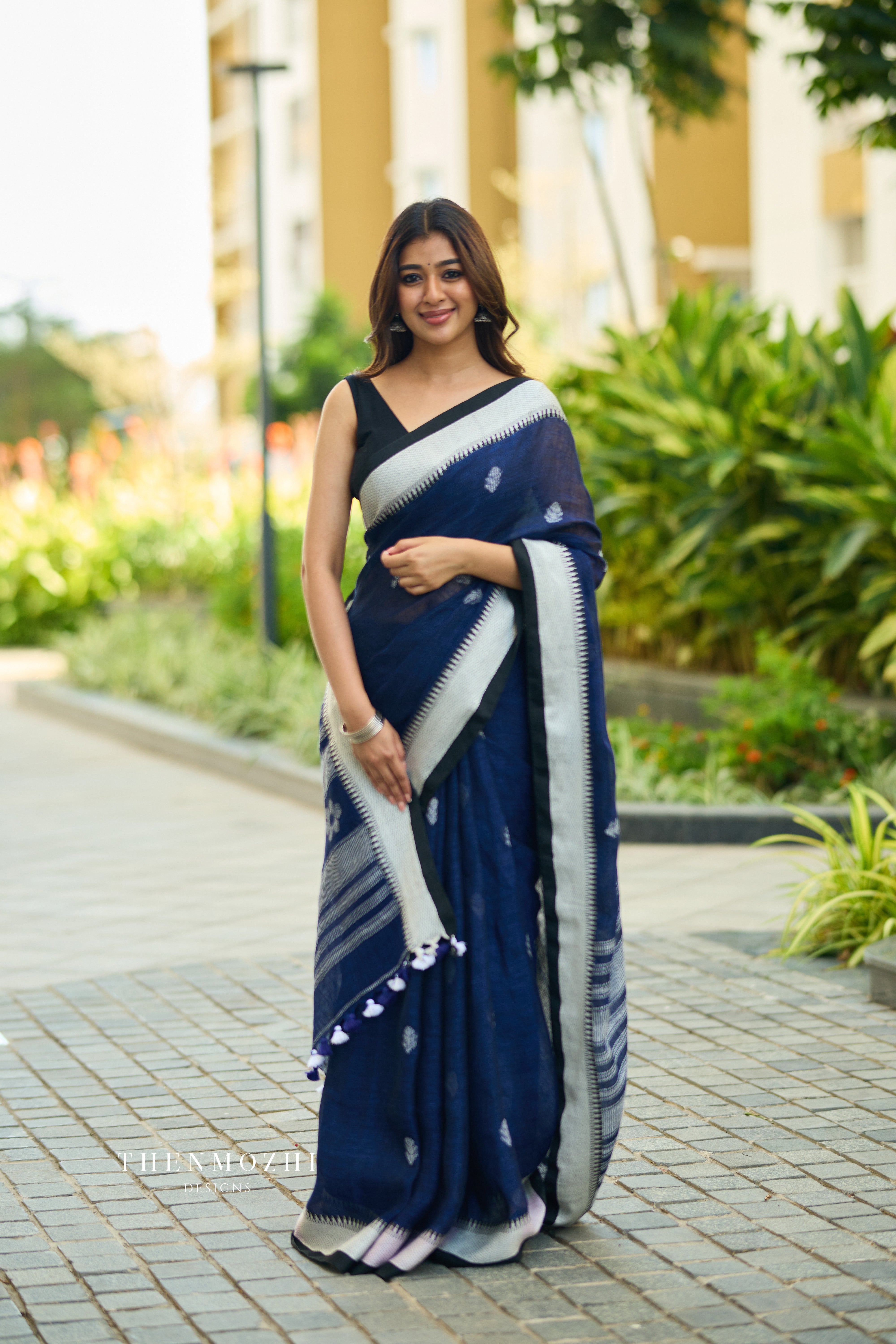 Royal Blue Linen Saree