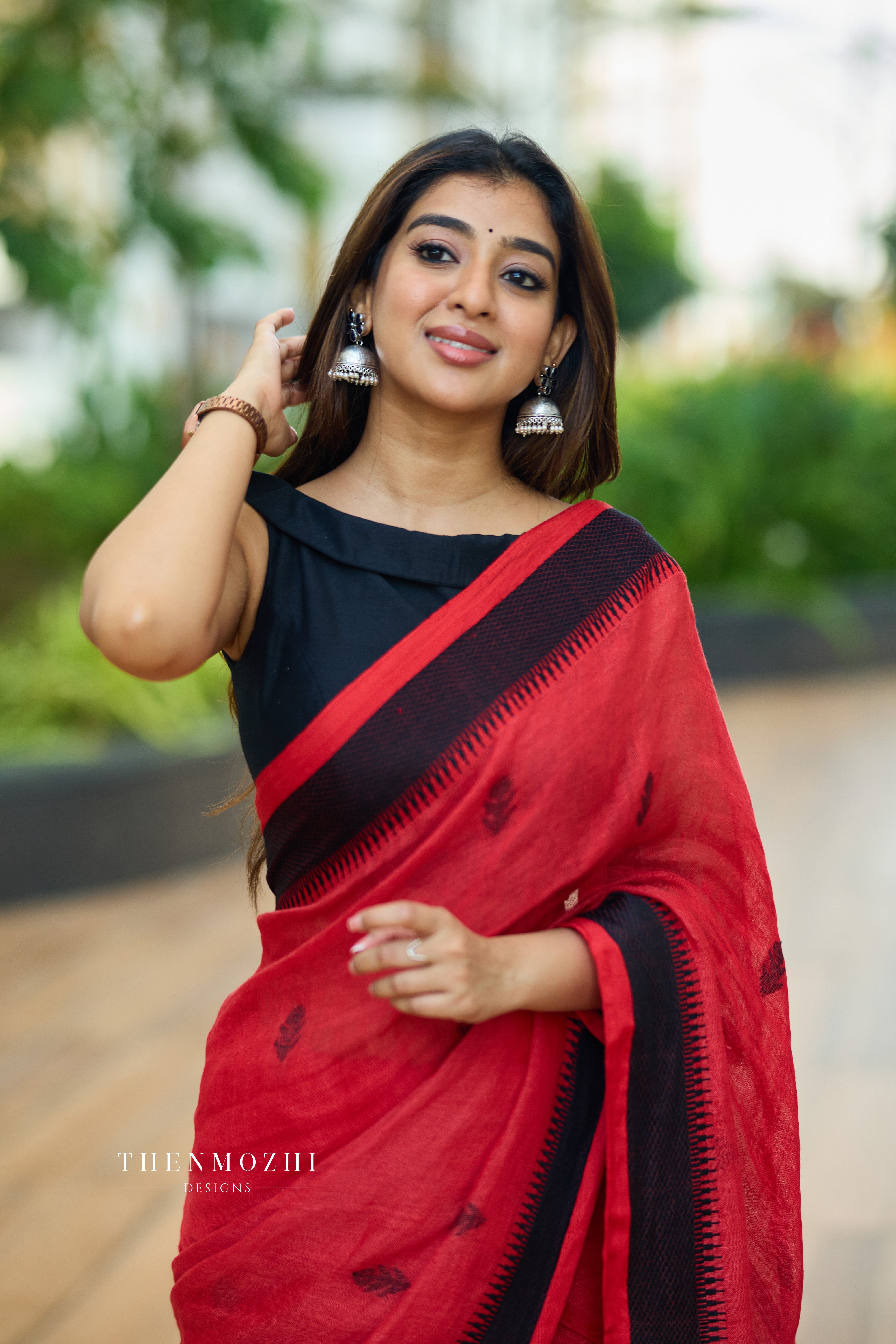 Red Linen Saree