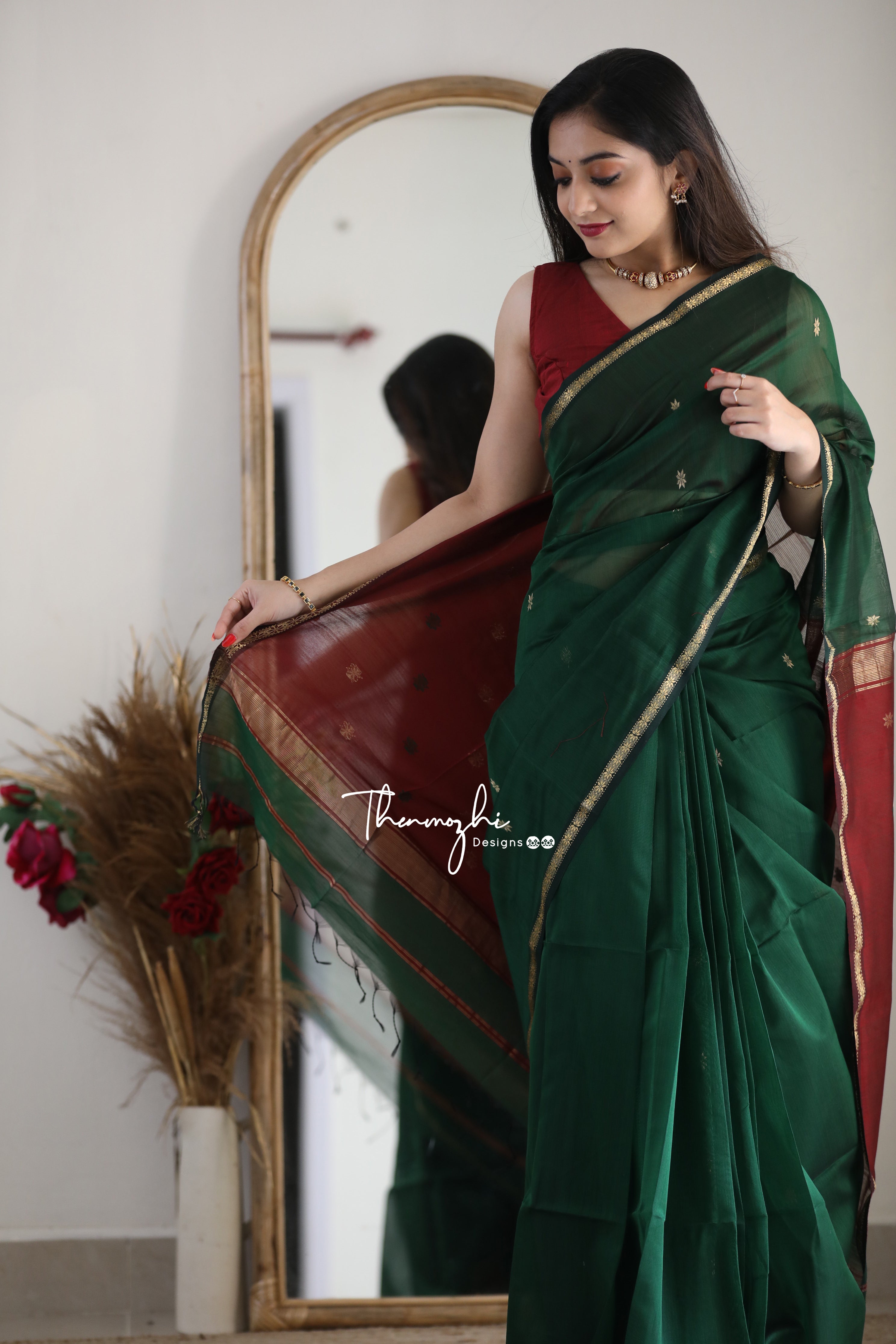 Ethnic Dark Green Maheshwari Silk Cotton Handloom Saree