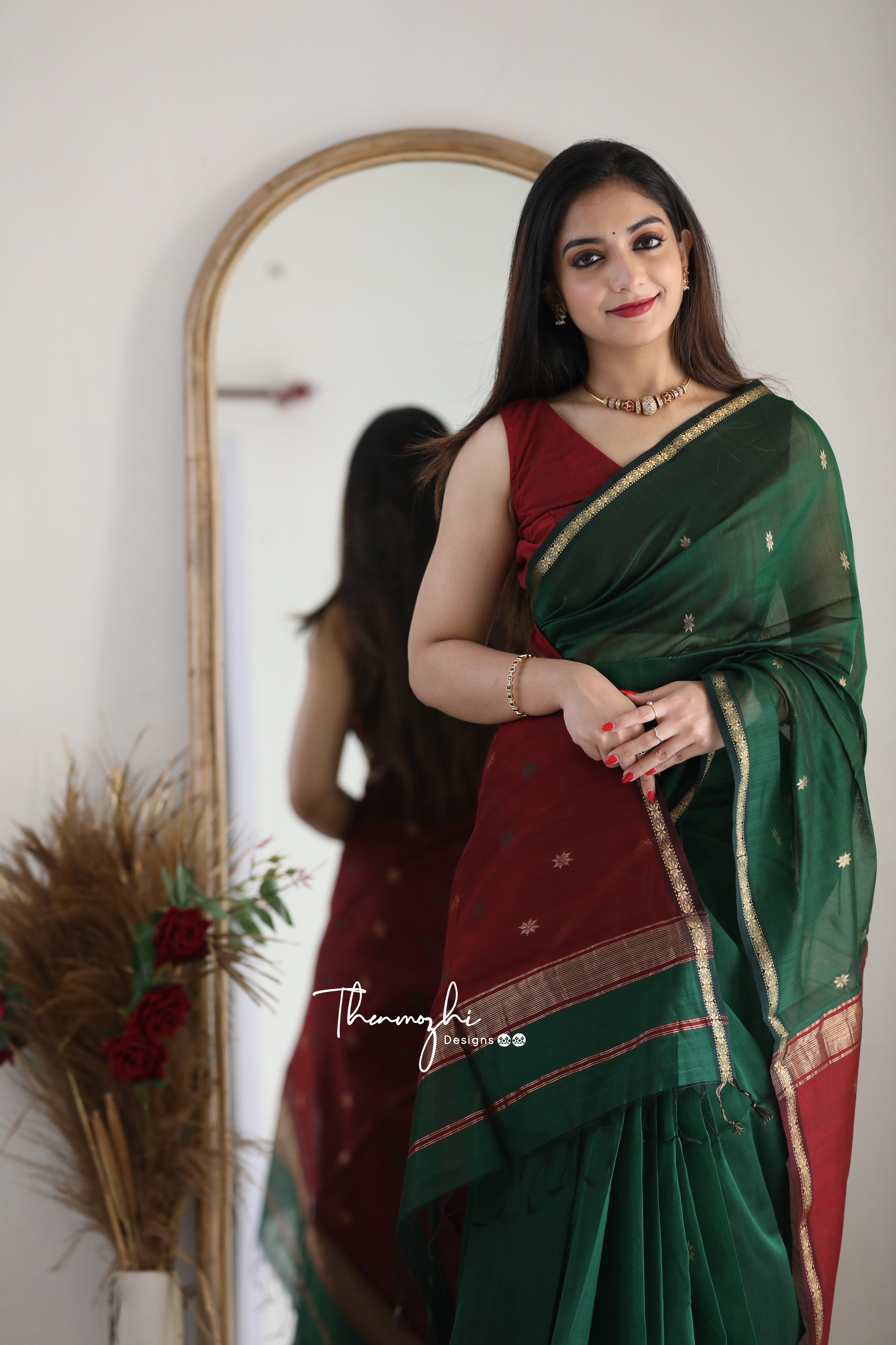 Ethnic Dark Green Maheshwari Silk Cotton Handloom Saree