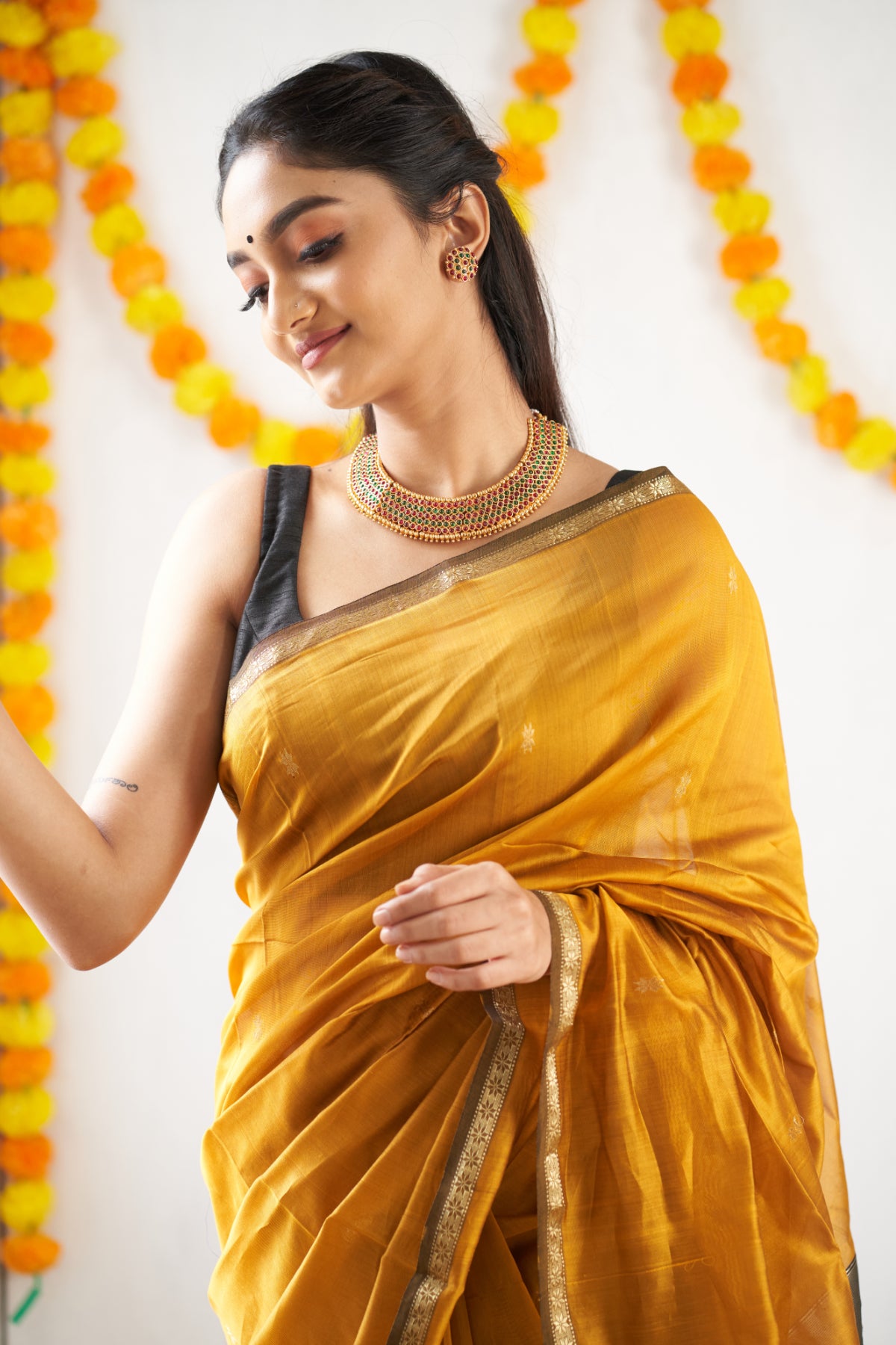 Ethnic Mustard Maheshwari Silk Cotton Handloom Saree