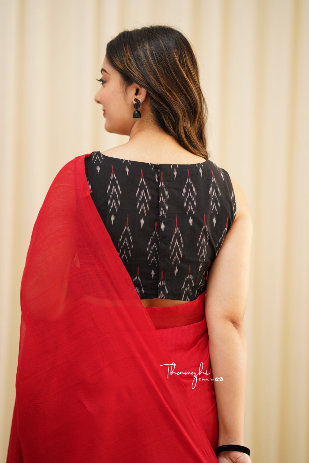 Fire Finch - Red Mangalagiri Plain Cotton Saree