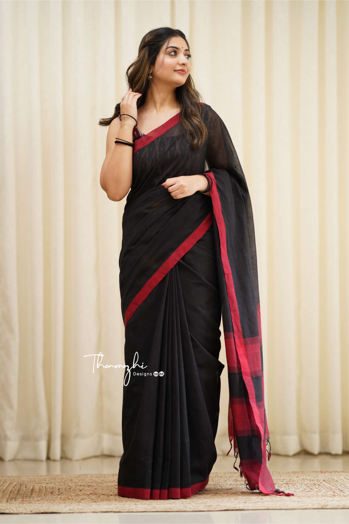 Bulbul - Black Mangalagiri Plain Cotton Saree