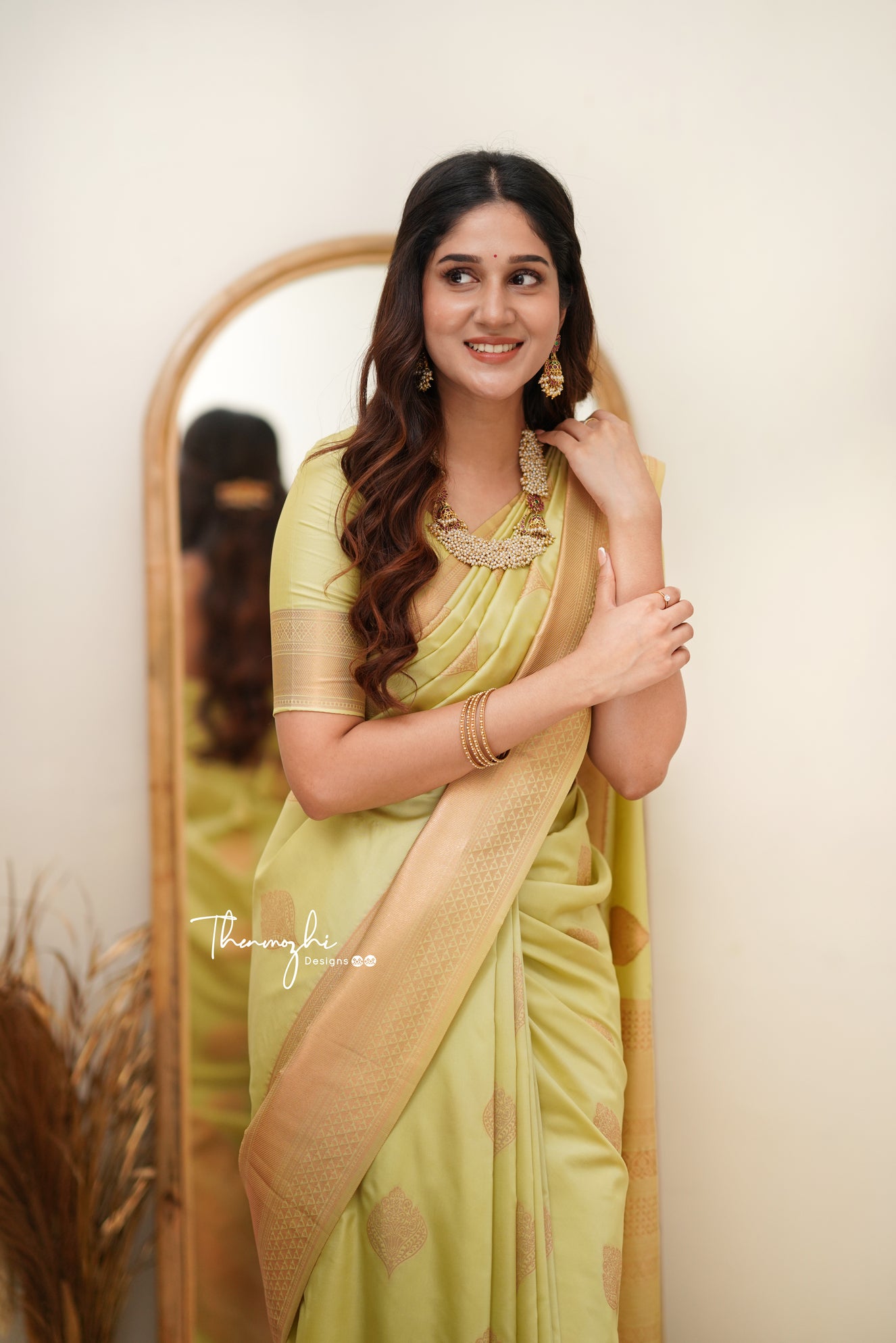 Nakshatra (Pastel Green)
