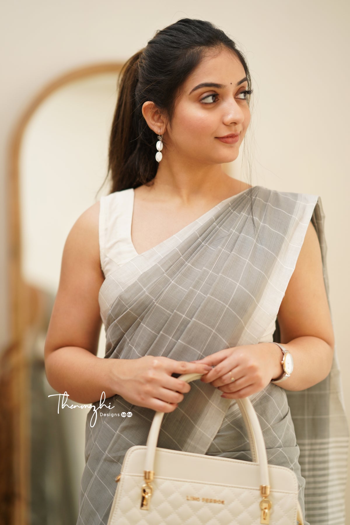 Grey & White Checks Mangalagiri Cotton Saree